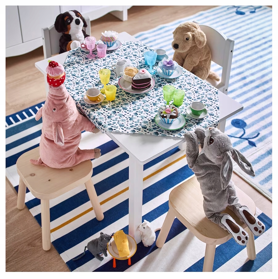 IKEA SUNDVIK Zestaw stolik z 3 krzesełkami biały Kod producenta 601.963.58