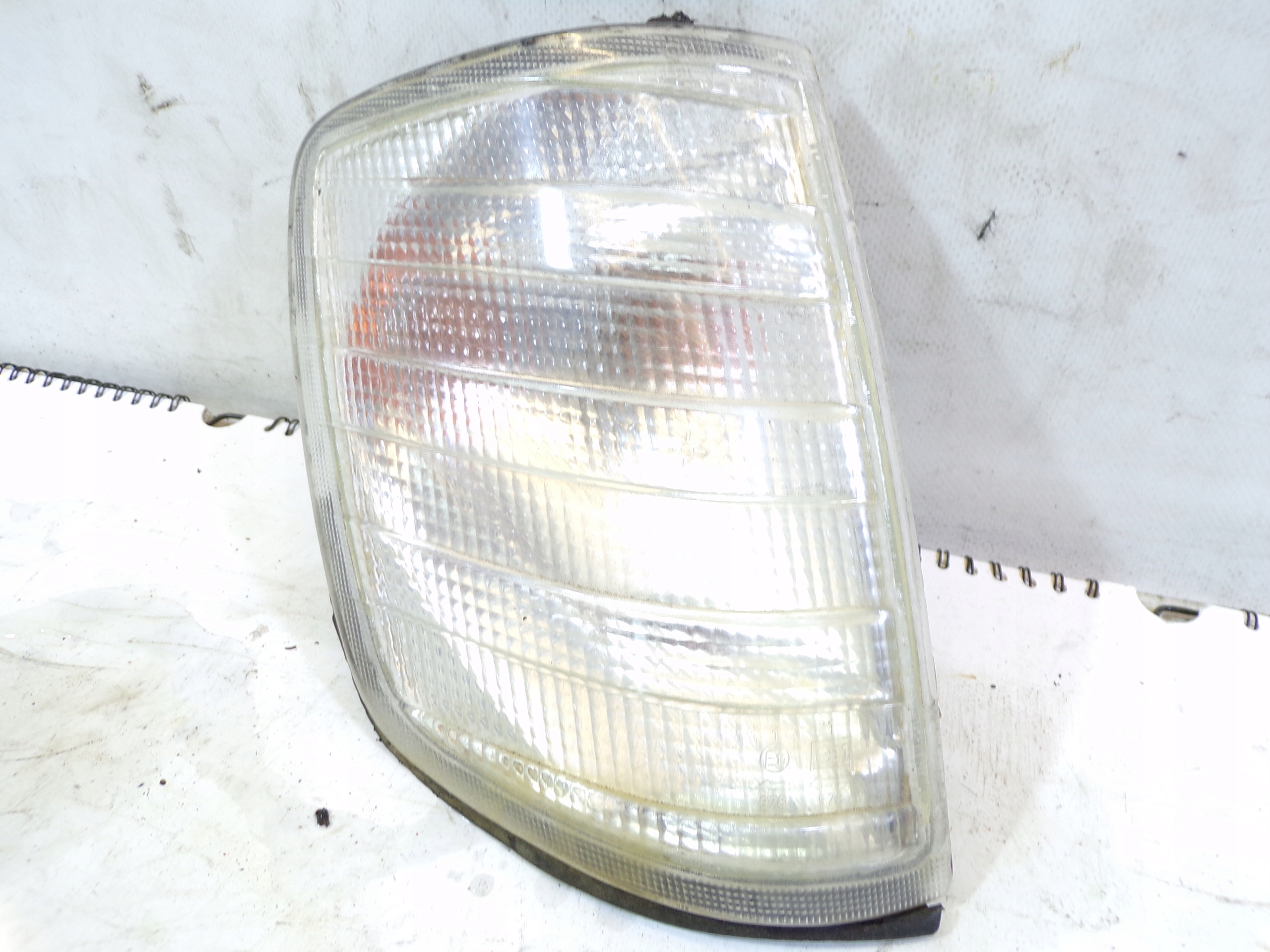 indicator right MERCEDES W124 (1)