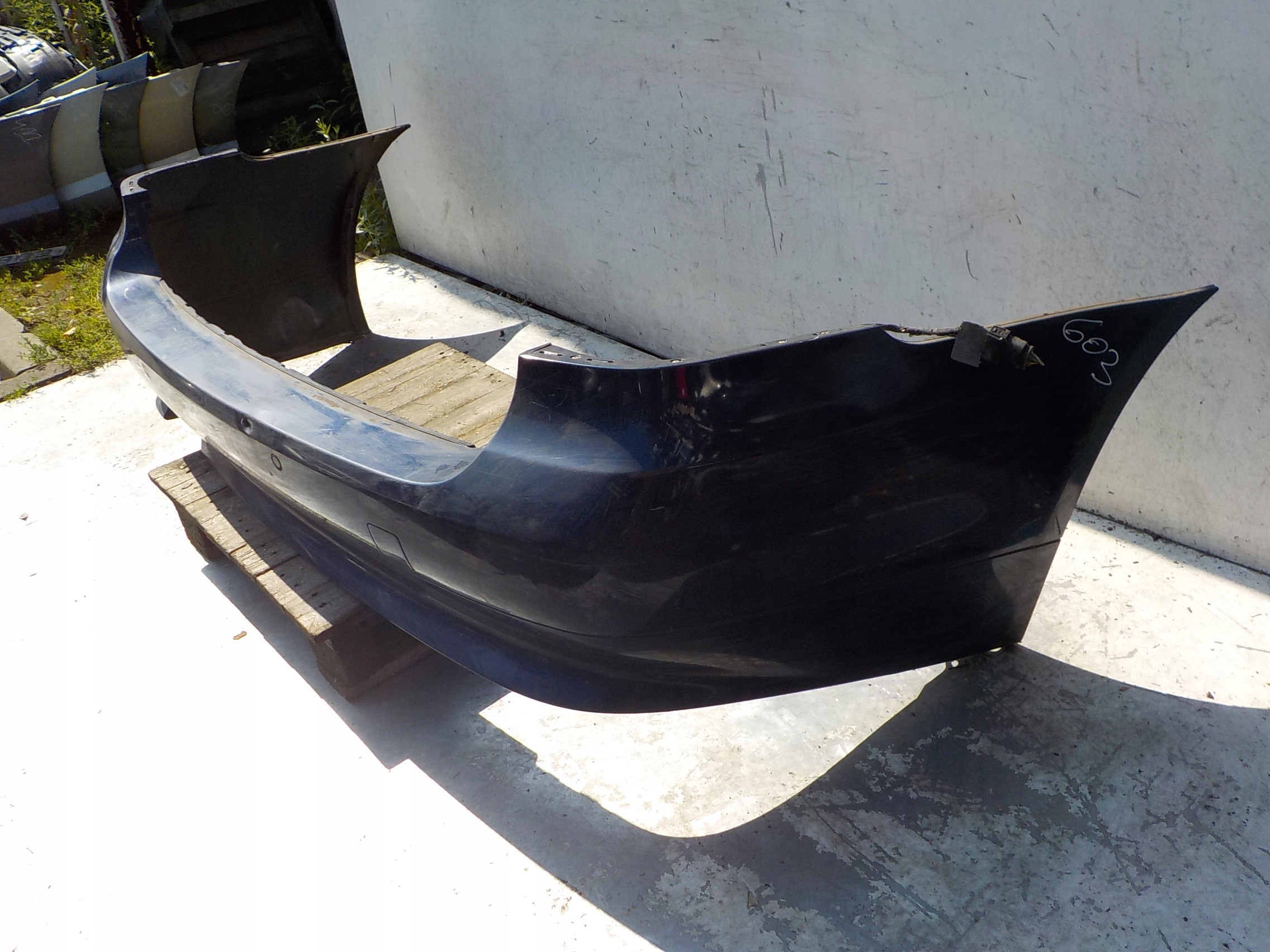 603 BMW 5 E61 KOMBI LIFT bumper rear part rear PDC