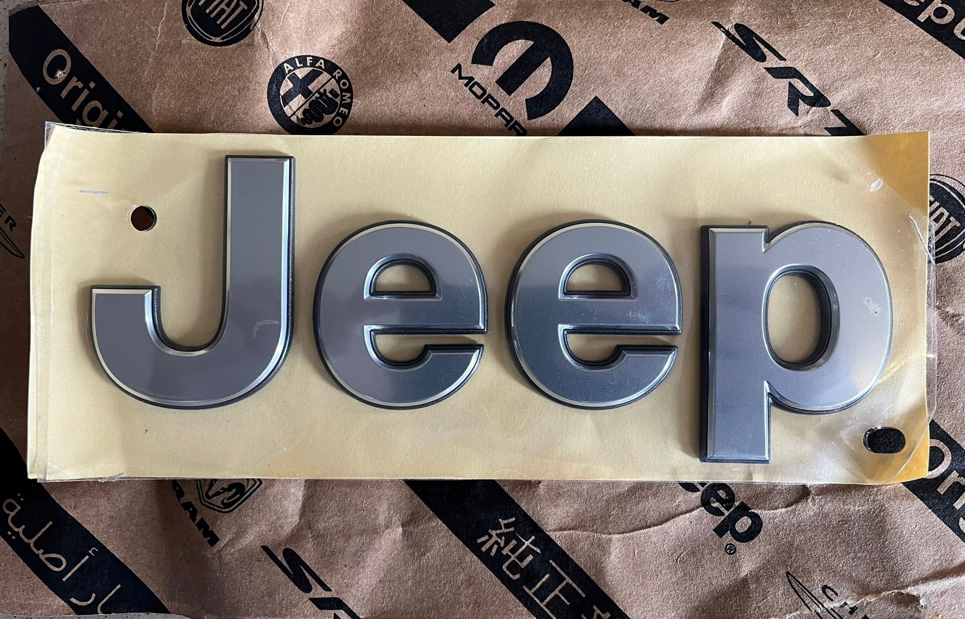 NAKLEJKA EMBLEMAT JEEP WRANGLER MOPAR