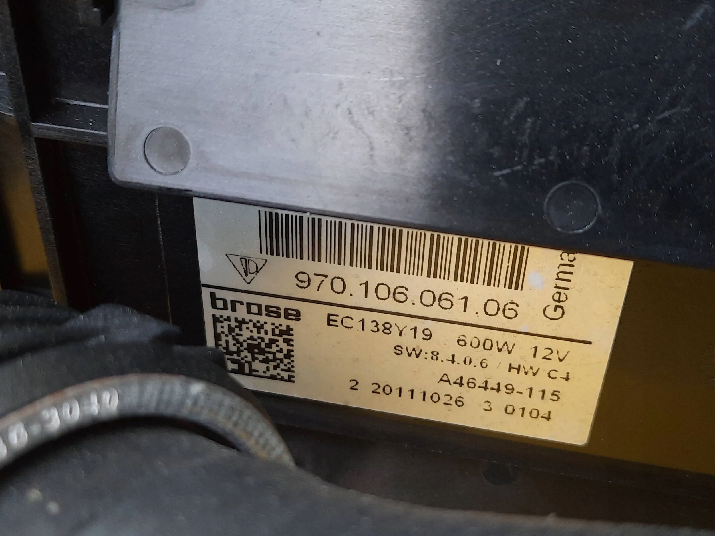 Panamera 970 4.8 PAS PRZÓD CHŁODNICE 97010606106 Numer katalogowy części 97010606106