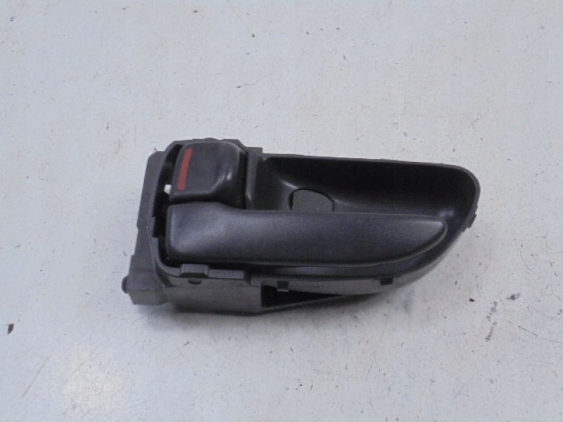 SUBARU IMPREZA II GD KLAMKA WEWNĘTRZNA LEWA PRZÓD