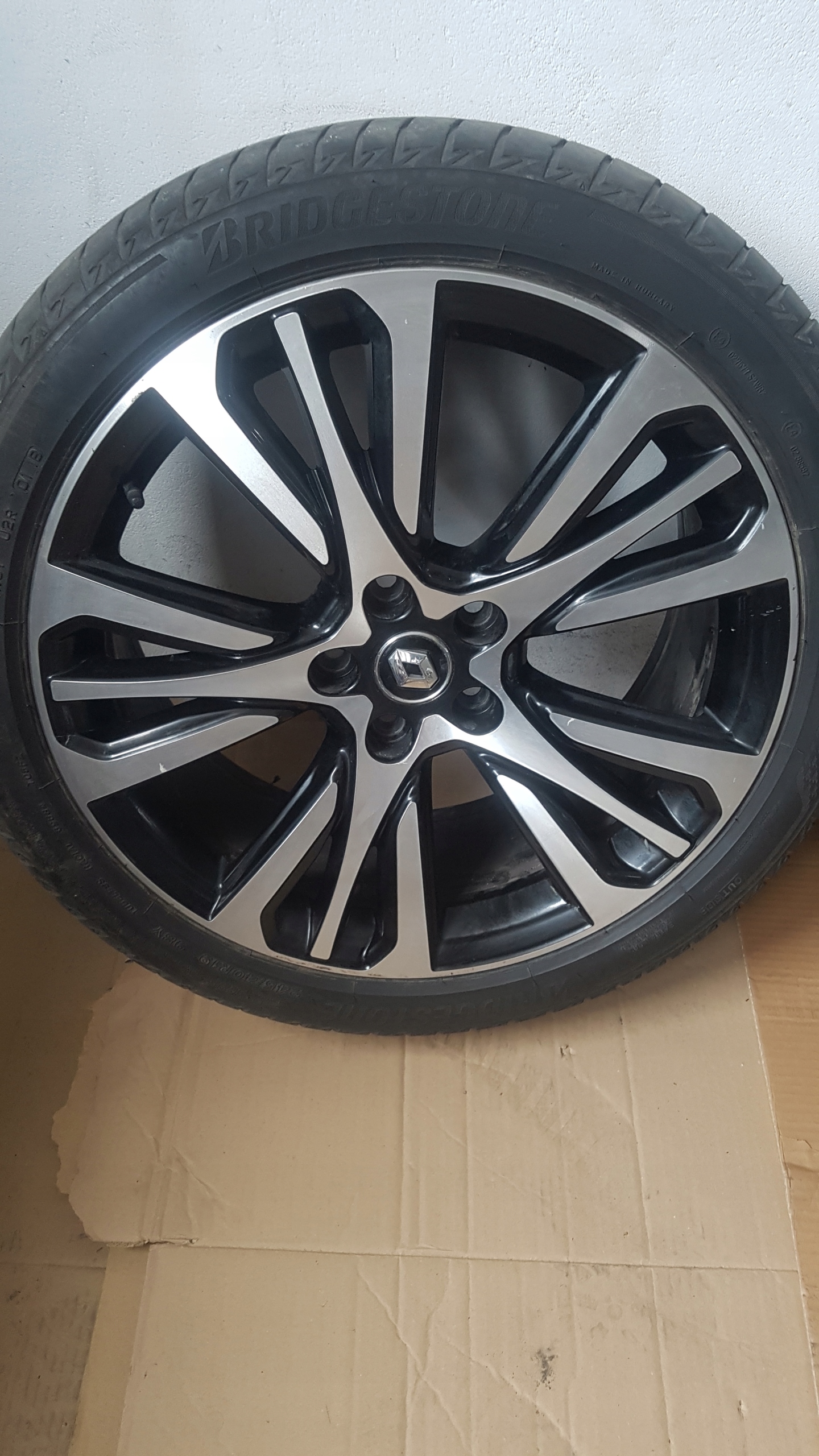 FELGI ALUMINIOWE TALISMAN INITIALE 19'' Szerokość opony 245 mm