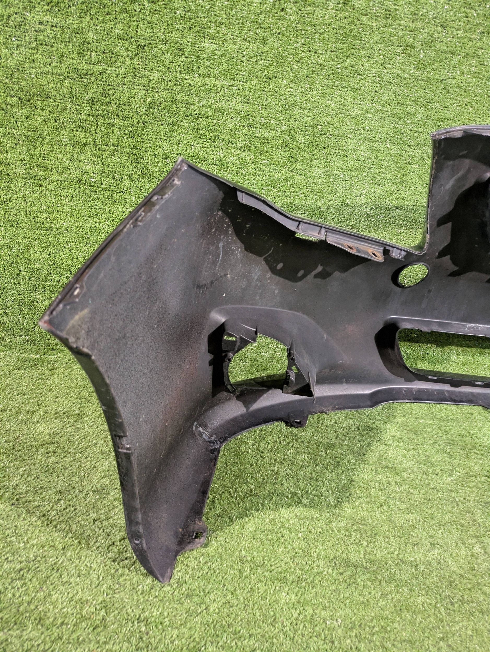 front bumper front TOYOTA COROLLA E15 NR.Z9580