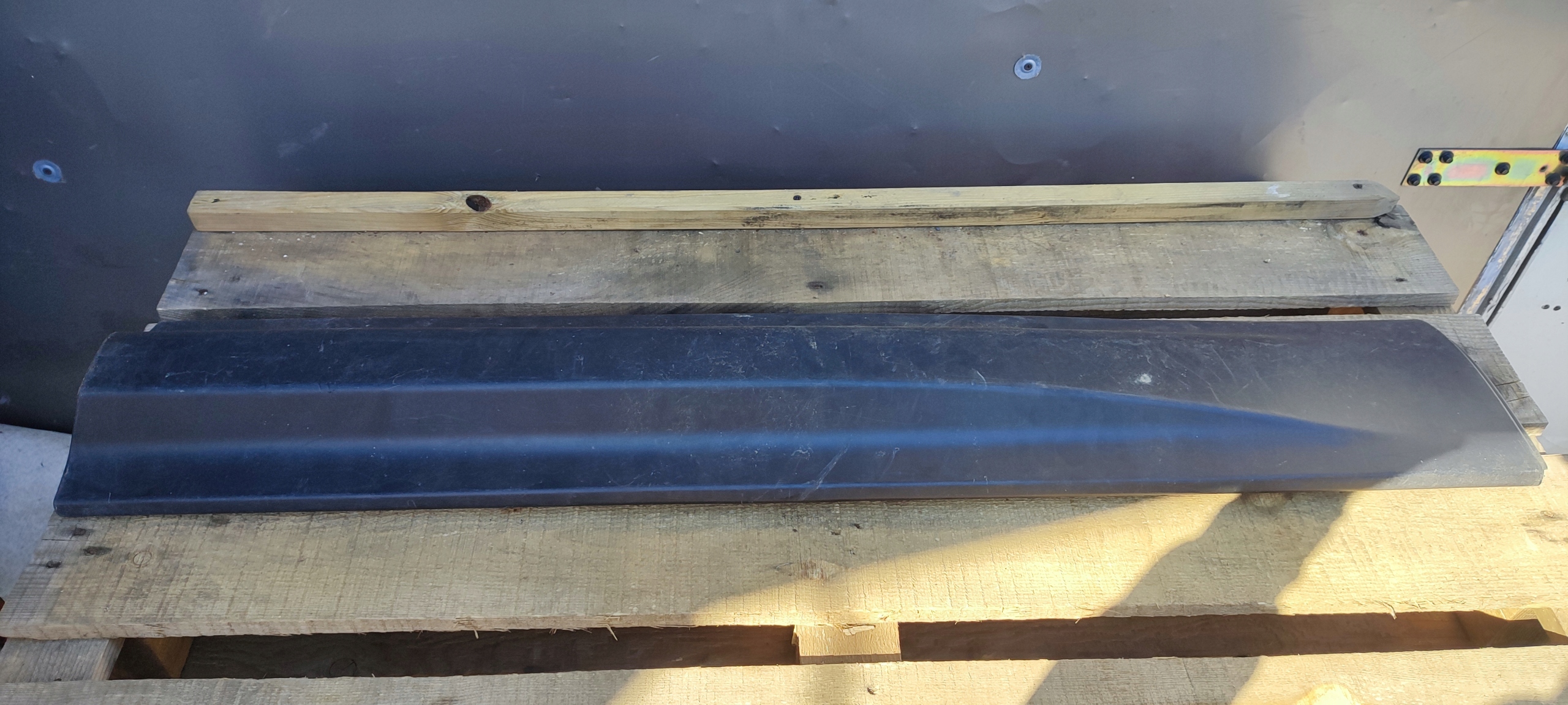 moulding door front left left Land Range Rover Sport L494 DK62-21065-AD