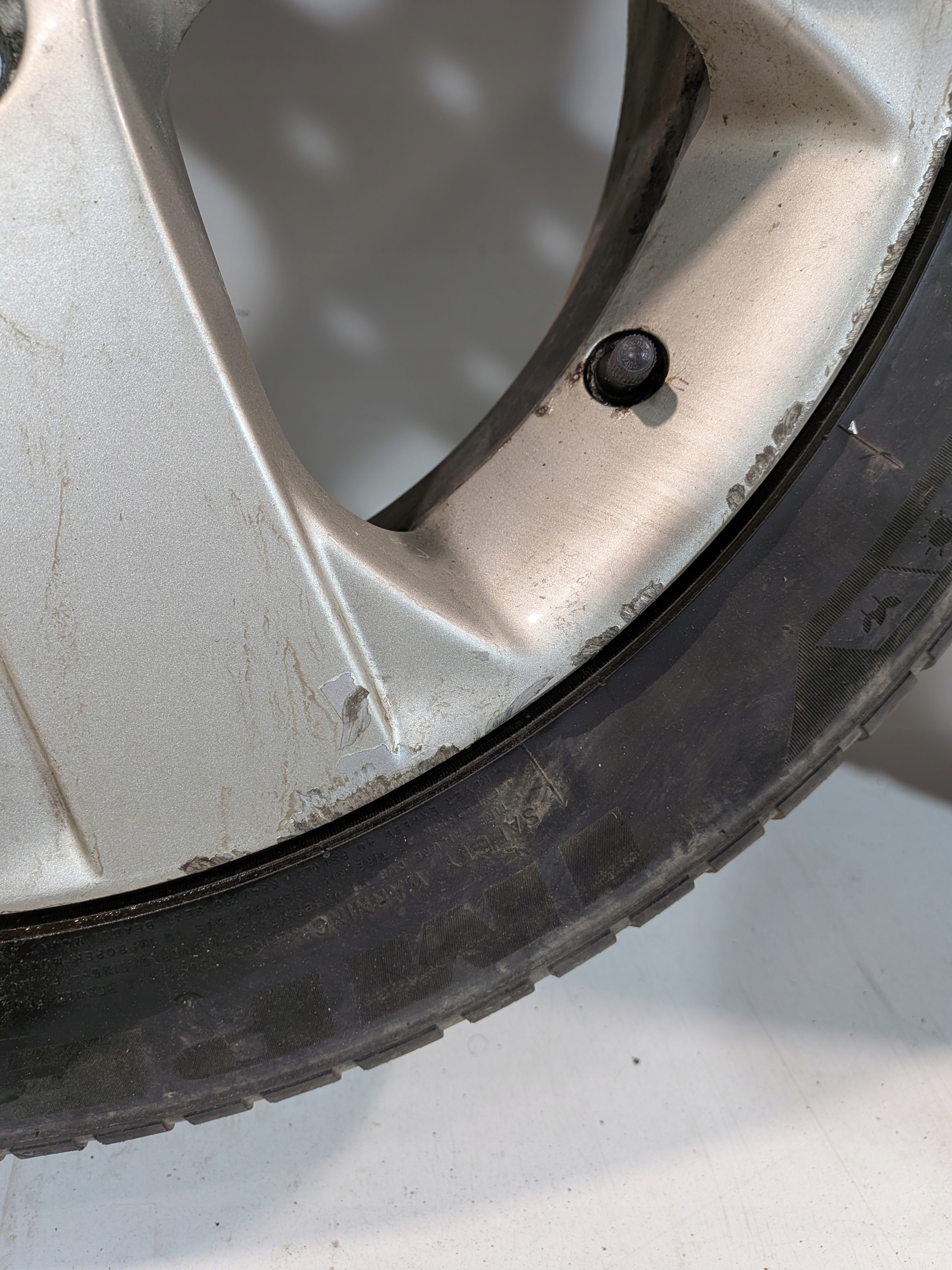 discs aluminium R17'' 5X114,3 tyre 215/50 MAZDA