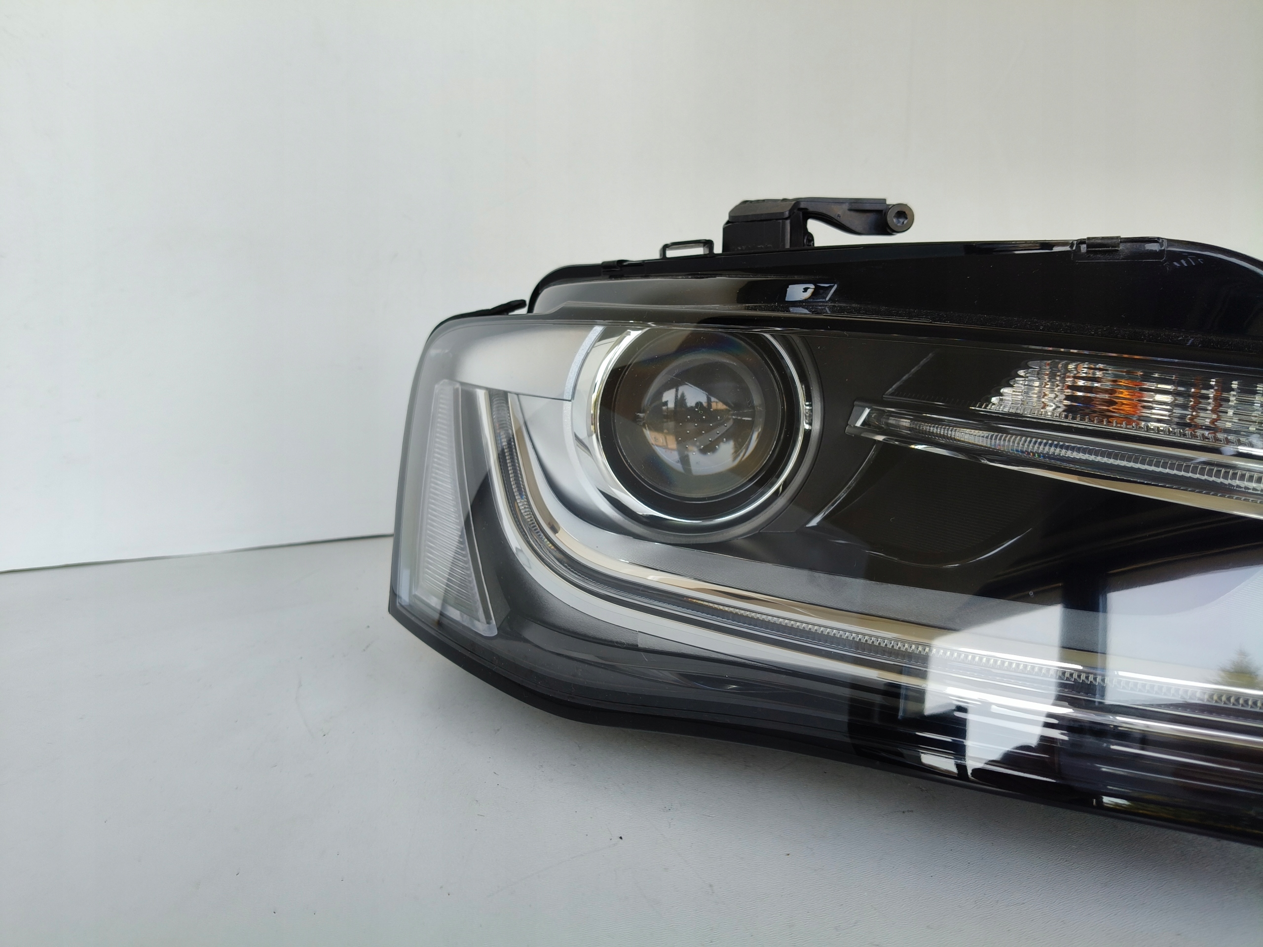 light right REFLEKTOR AUDI A4 B8 8K 8K0 11-15 LIFT XENON LED non-setting