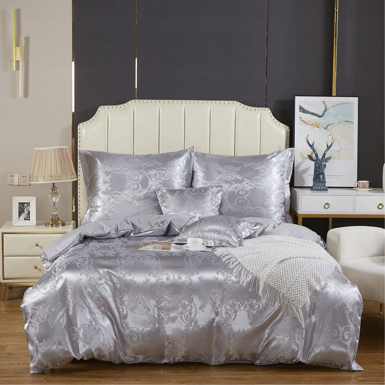 Posteľná Bielizeň atlasová vyšívaná 200x220 exkluzívna strieborná ornamentová AT007