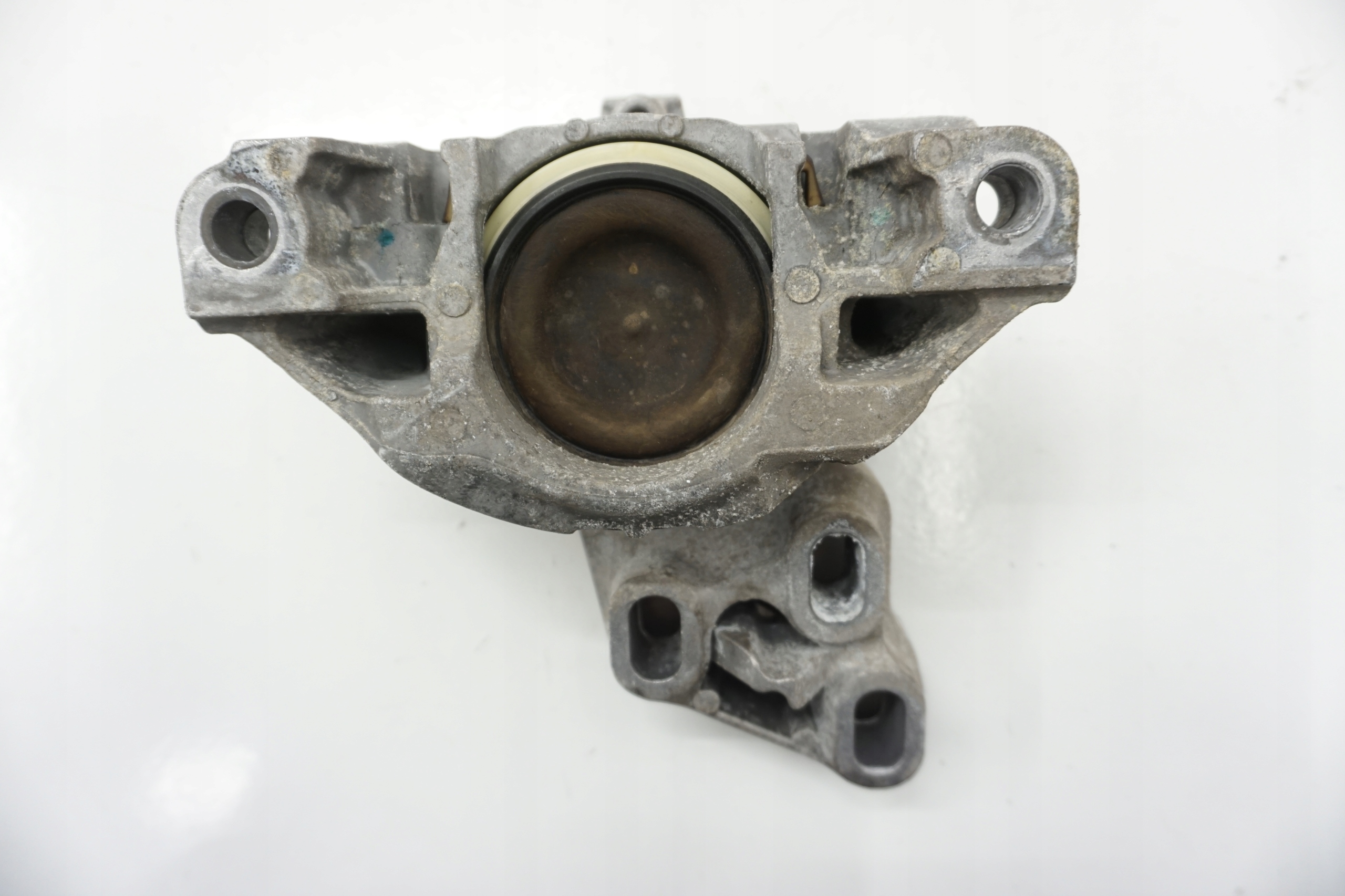 MERCEDES W246 подушка коробки передач A2462400617