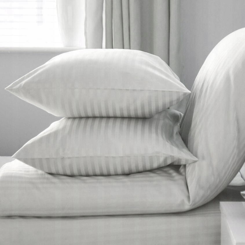 POSZEWKA NA PODUSZKĘ ADAMASZEK 70x80 100% BAWEŁNA Wzór dominujący Inny wzór