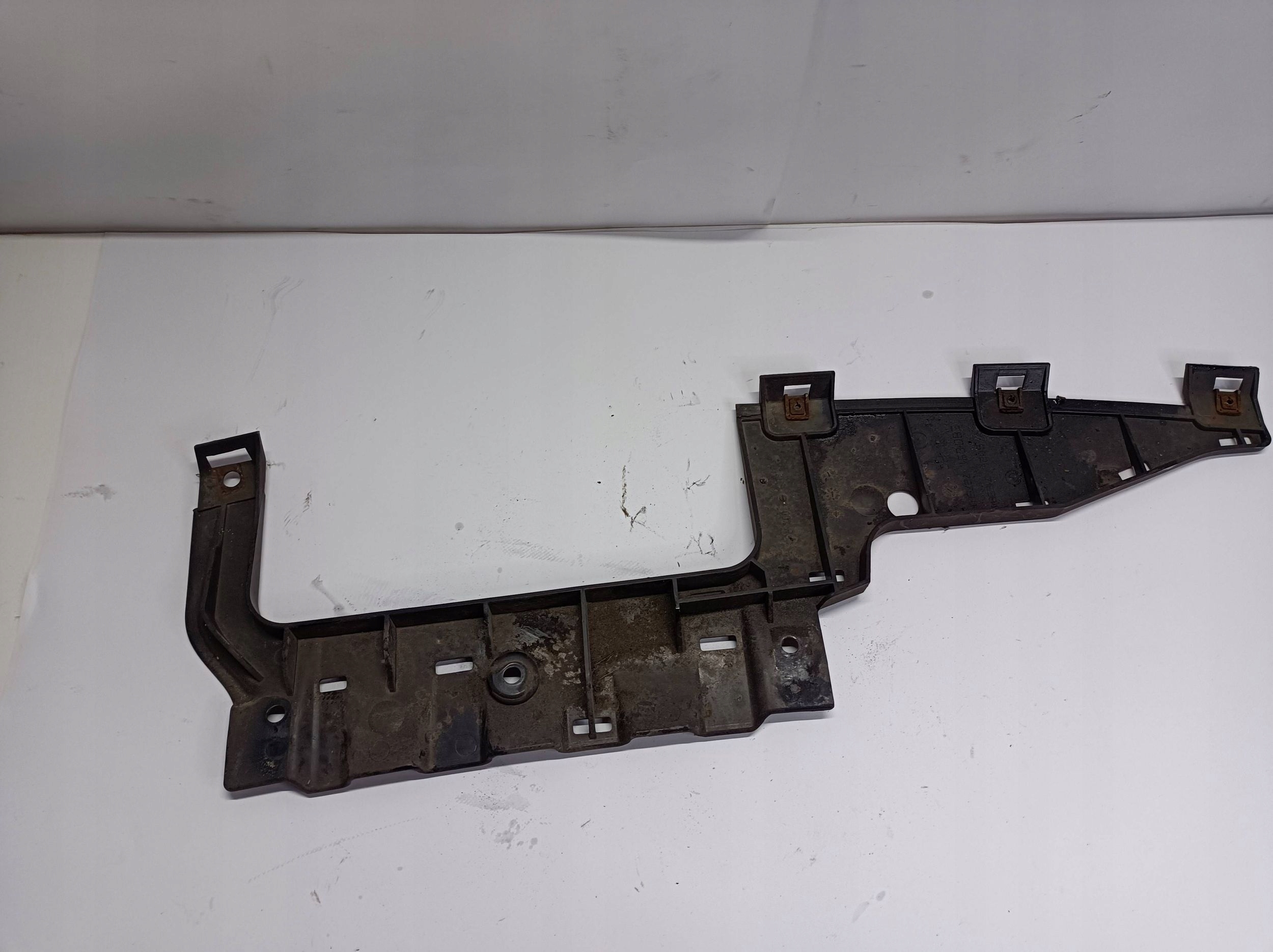 Support montage pare-chocs Arrière BMW E60 E61 E90 E91 7163847