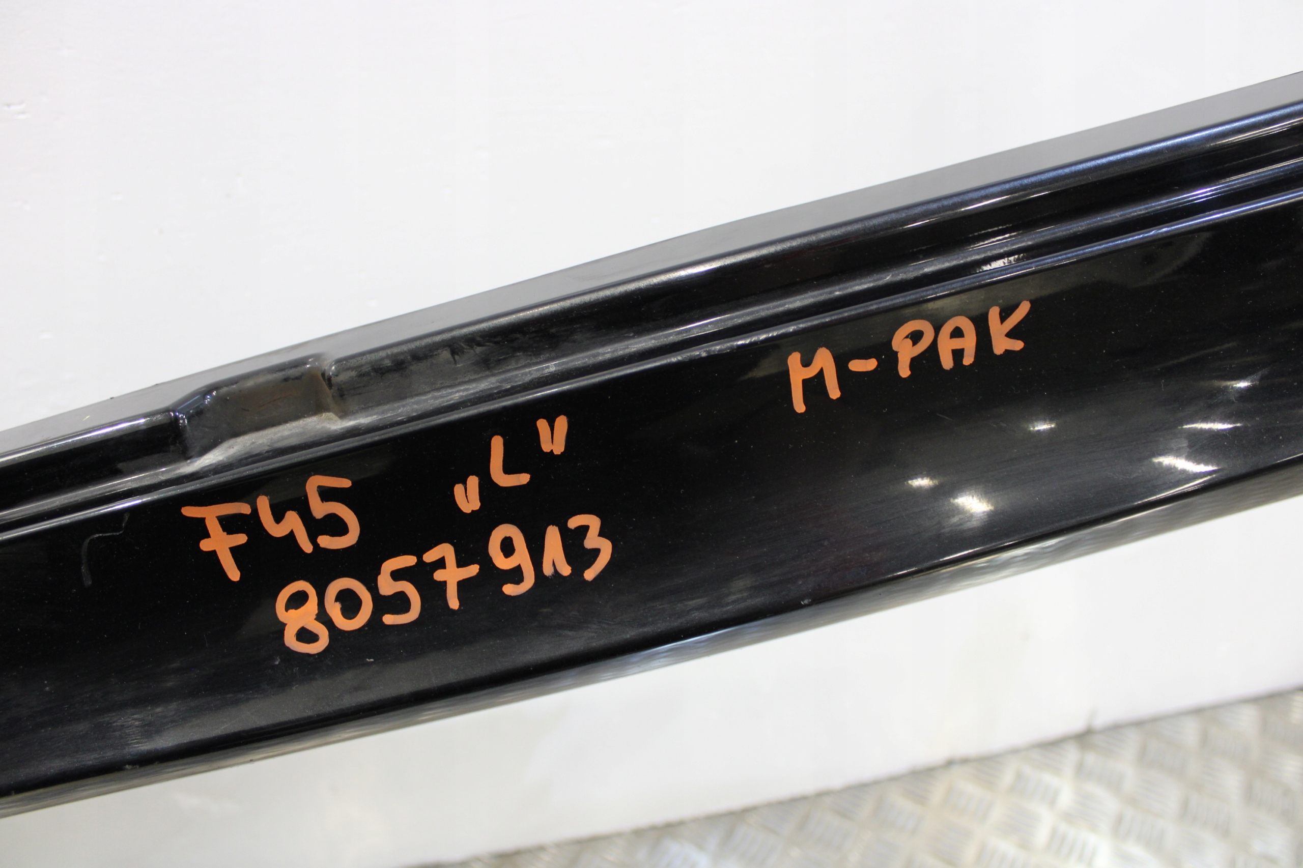 cap threshold threshold left 8057913 BMW 2 F45 ACTIVE TOURER