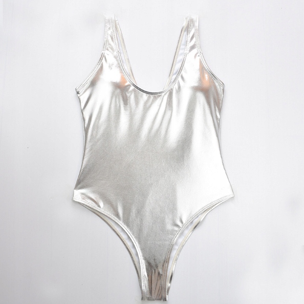 WYSZCZUPLAJĄCY STRÓJ KĄPIELOWY MICRO BIKINI XXL Kolor srebrny