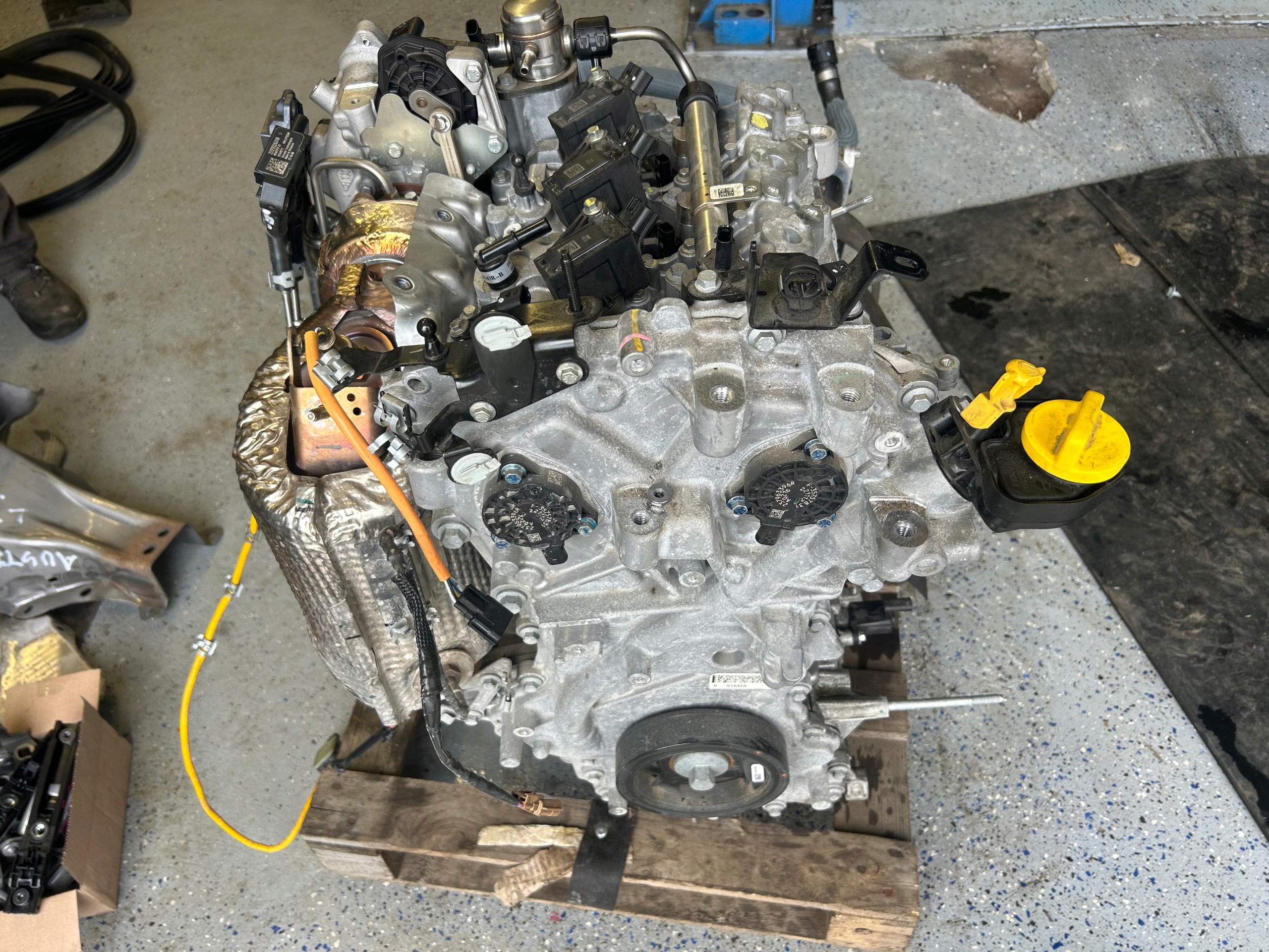 RENAULT AUSTRAL 1,2 E-TECH engine H5FB601