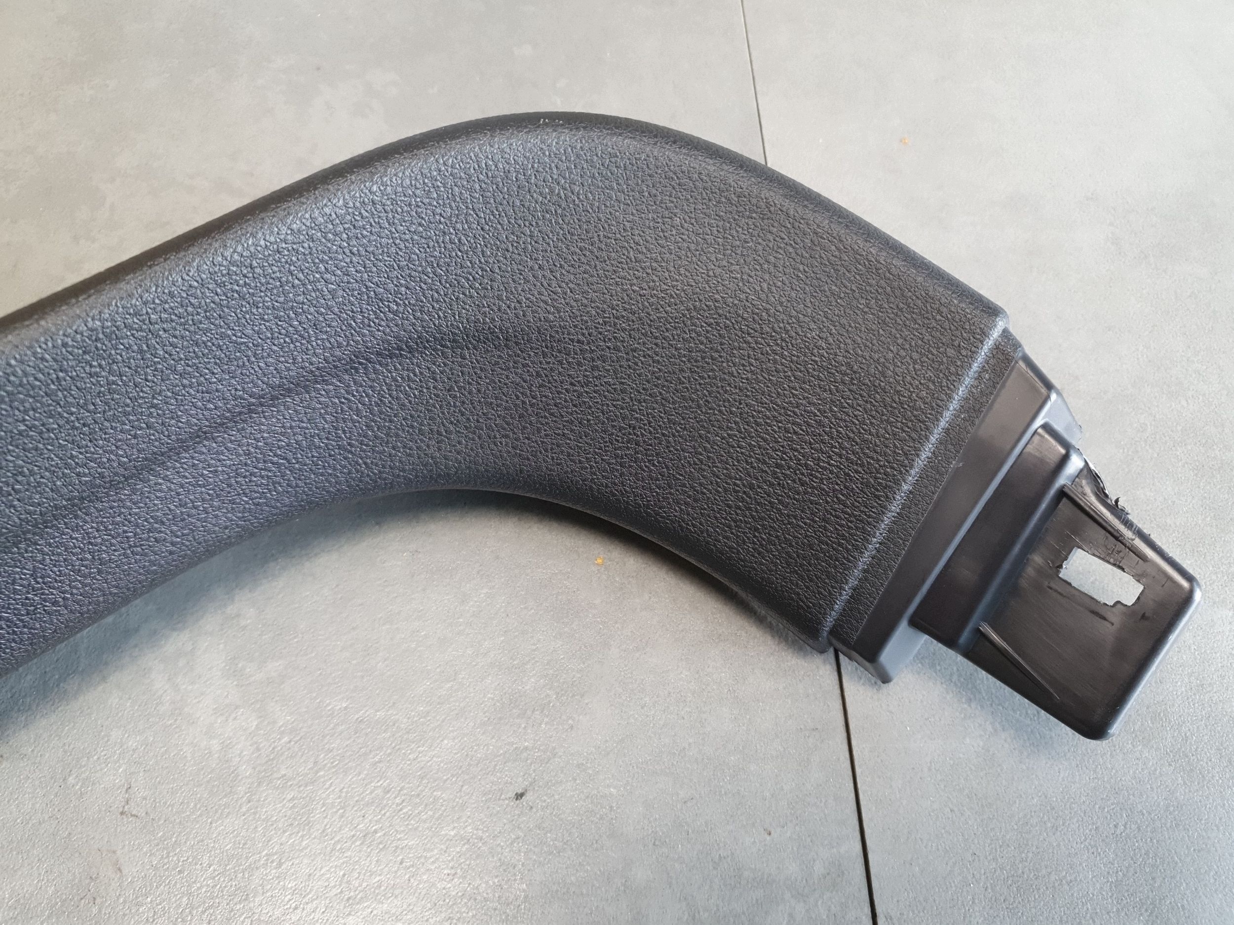 Audi Q7 4M Element cover bonnet 4M0867608B