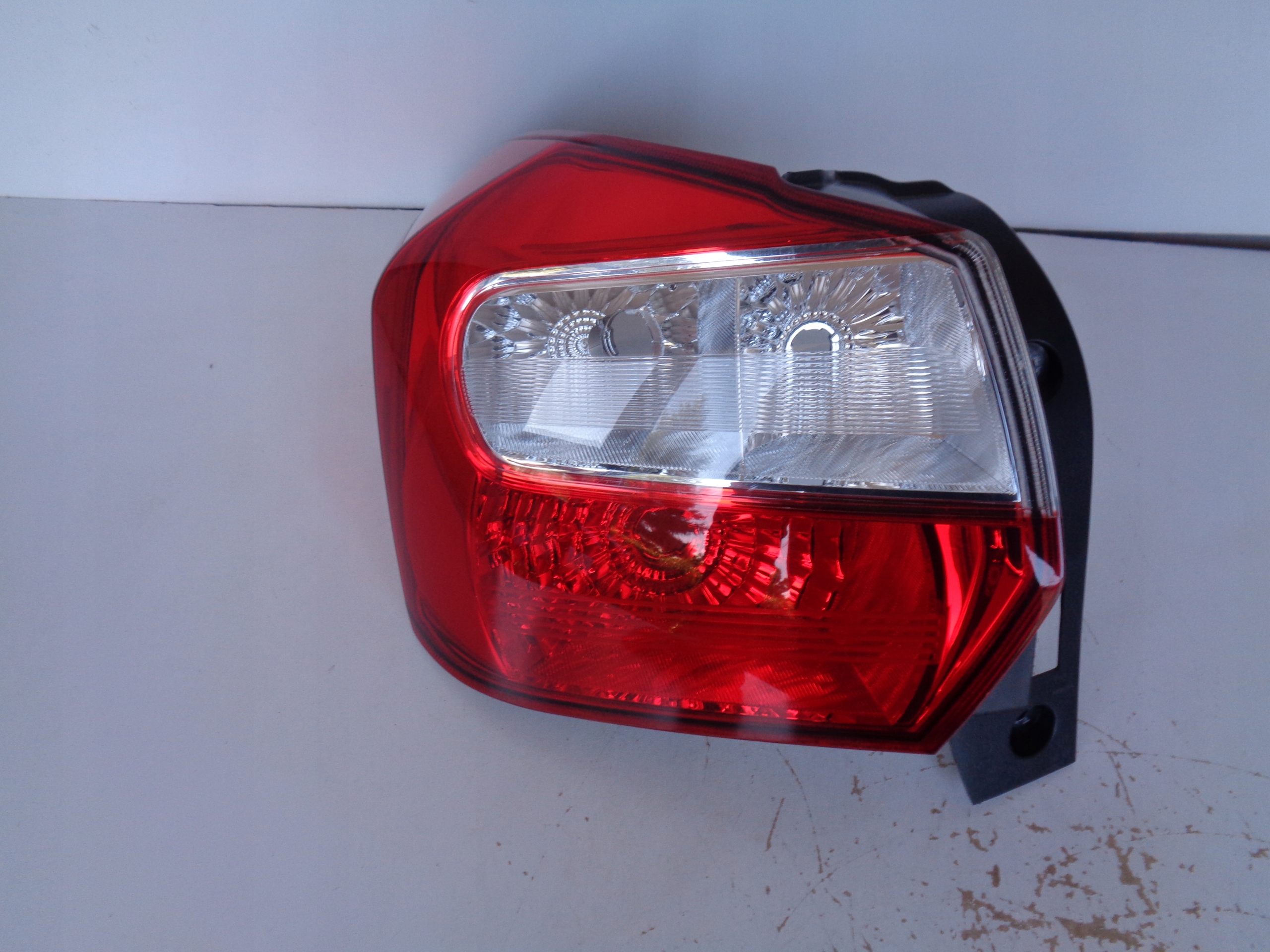 light left rear SUBARU XV 11
