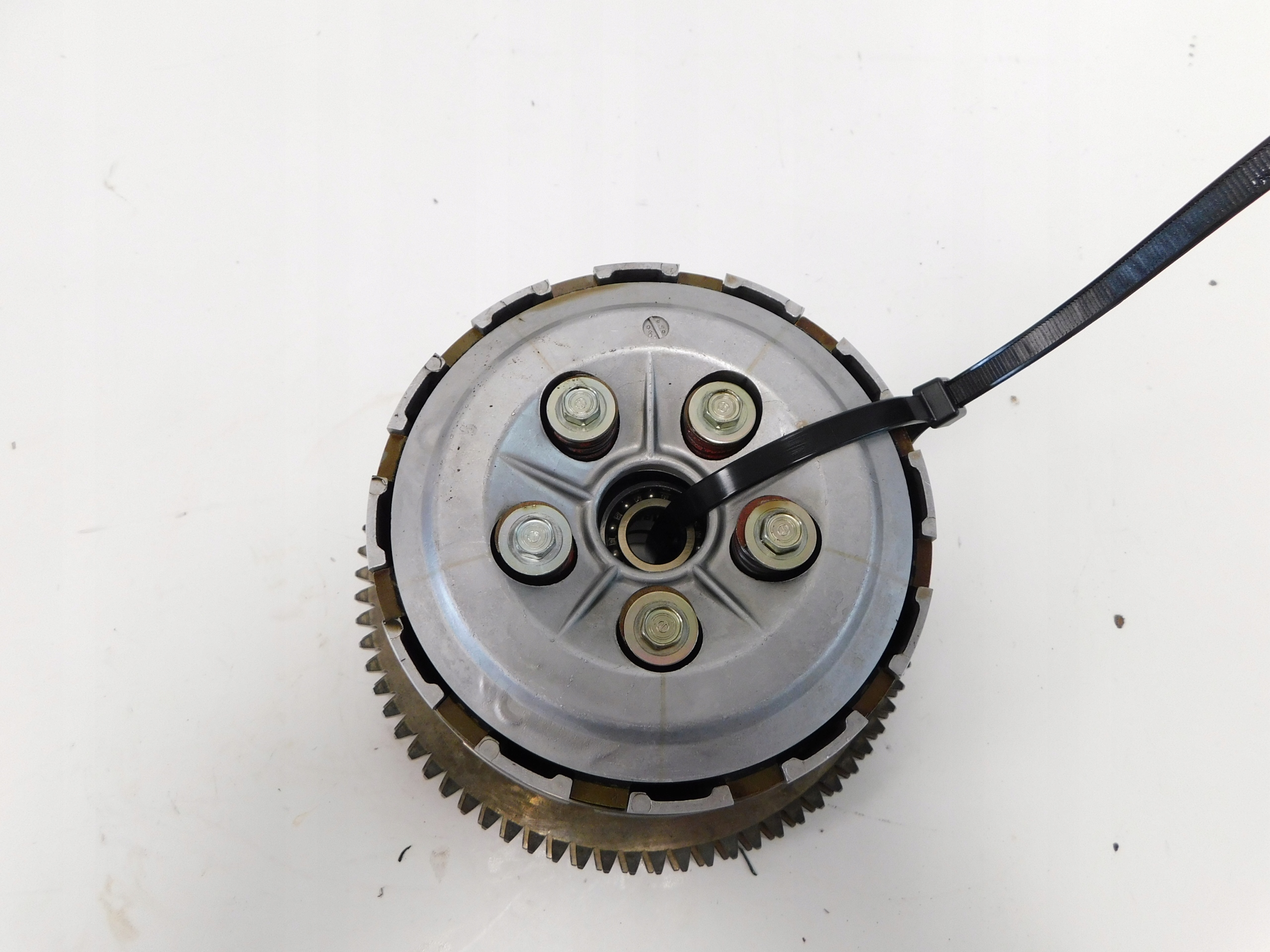 HONDA CBR 1000 SC25 КОРЗИНА СЦЕПЛЕНИЯ