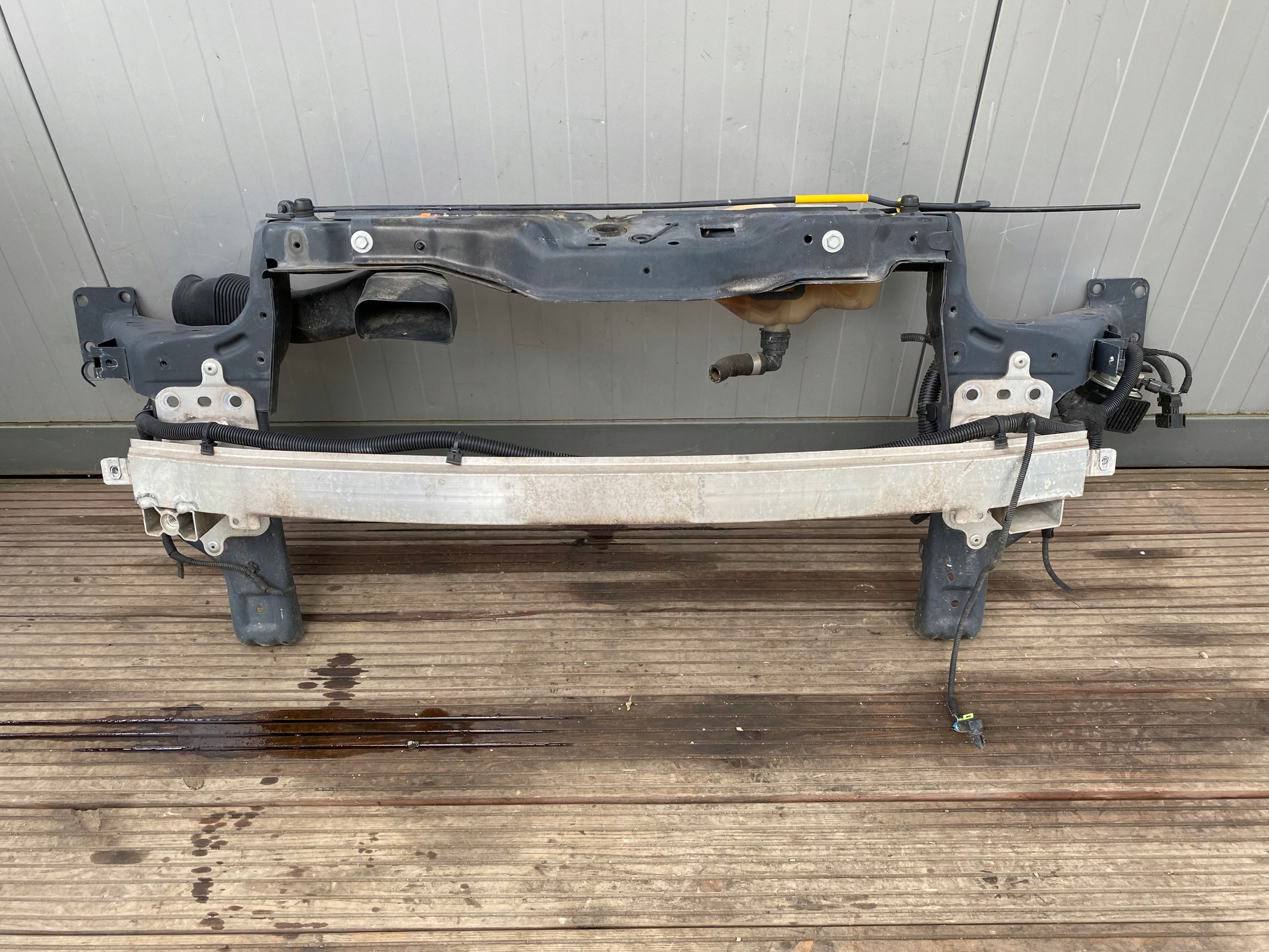 CORSA E BELKA ZDERZAKA PRZÓD PAS WZMOCNIENIE