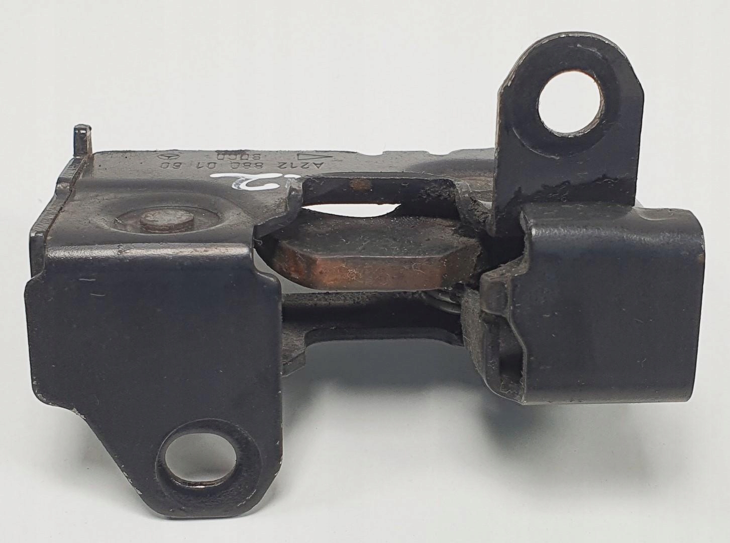 Замок капота MERCEDES W212 A2128800160