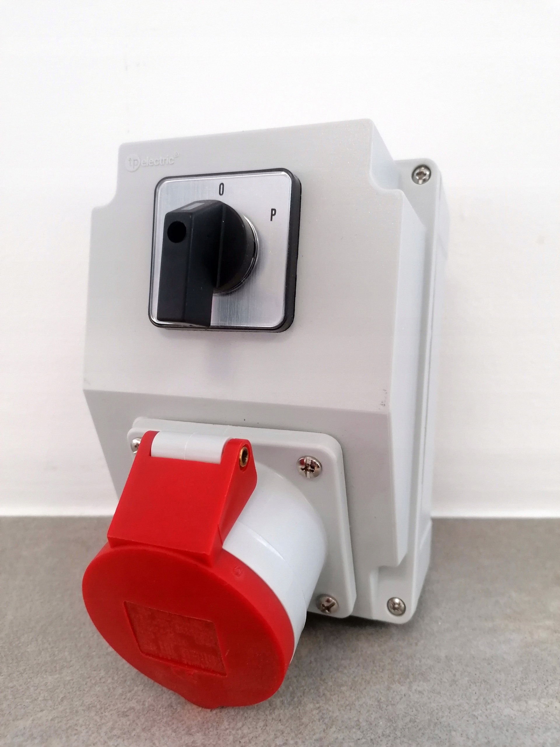 Stacionární rozvaděč 16A 5P vypnutý L-0-P RJLP165 Aep