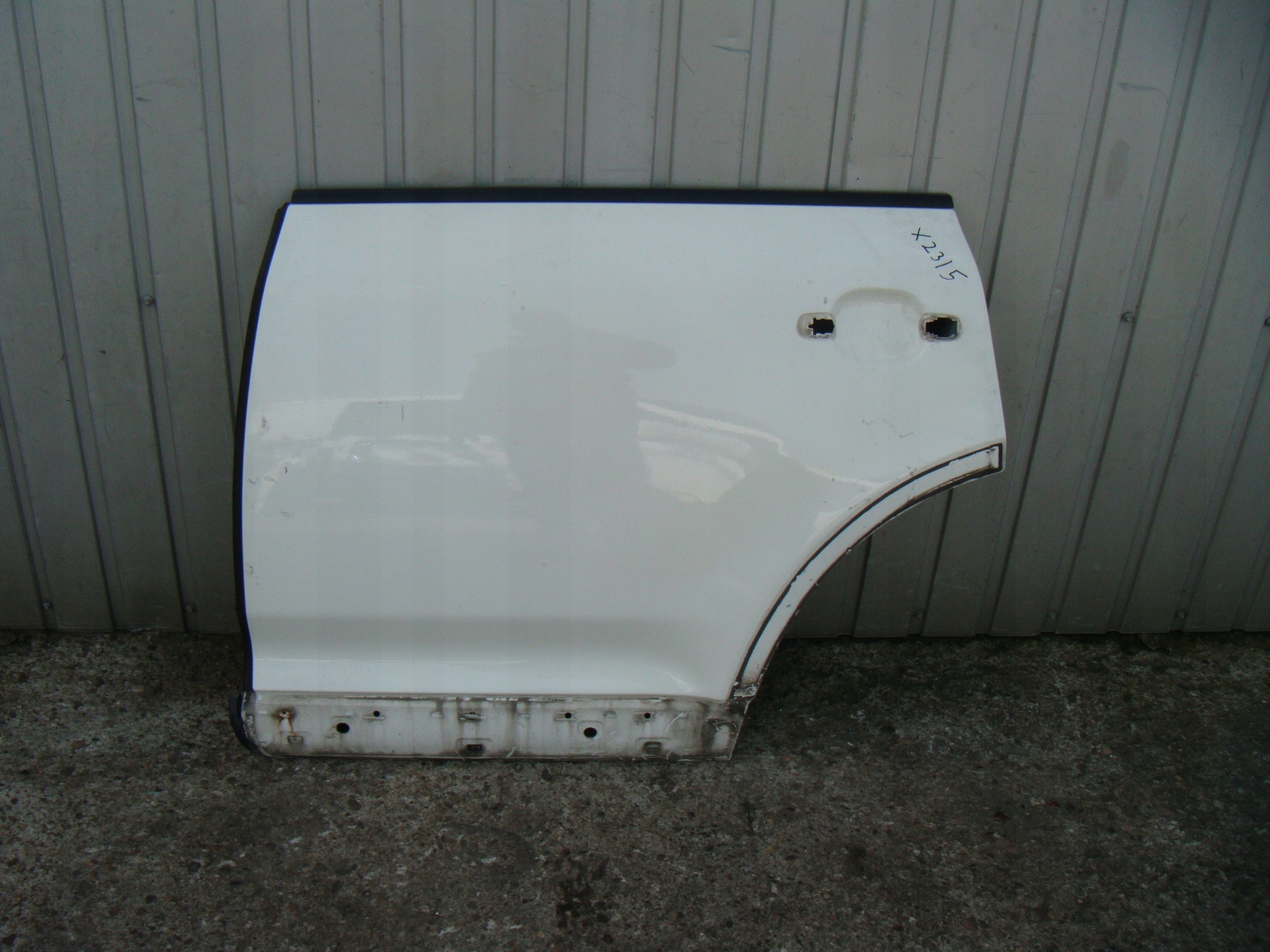 PORSCHE CAYENNE 02-10 7L LC9Z DRZWI LEWY TYŁ