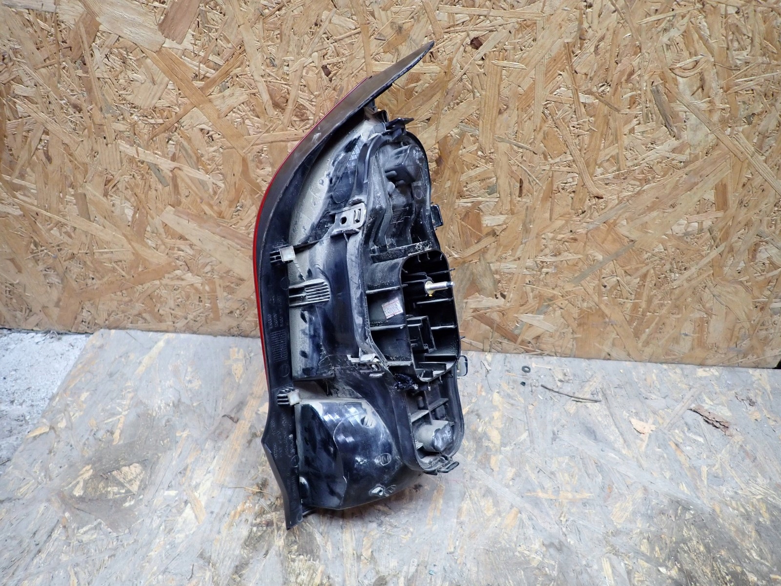 light left rear left rear part VW VOLKSWAGEN UP 1S 2011- 1S0945095G