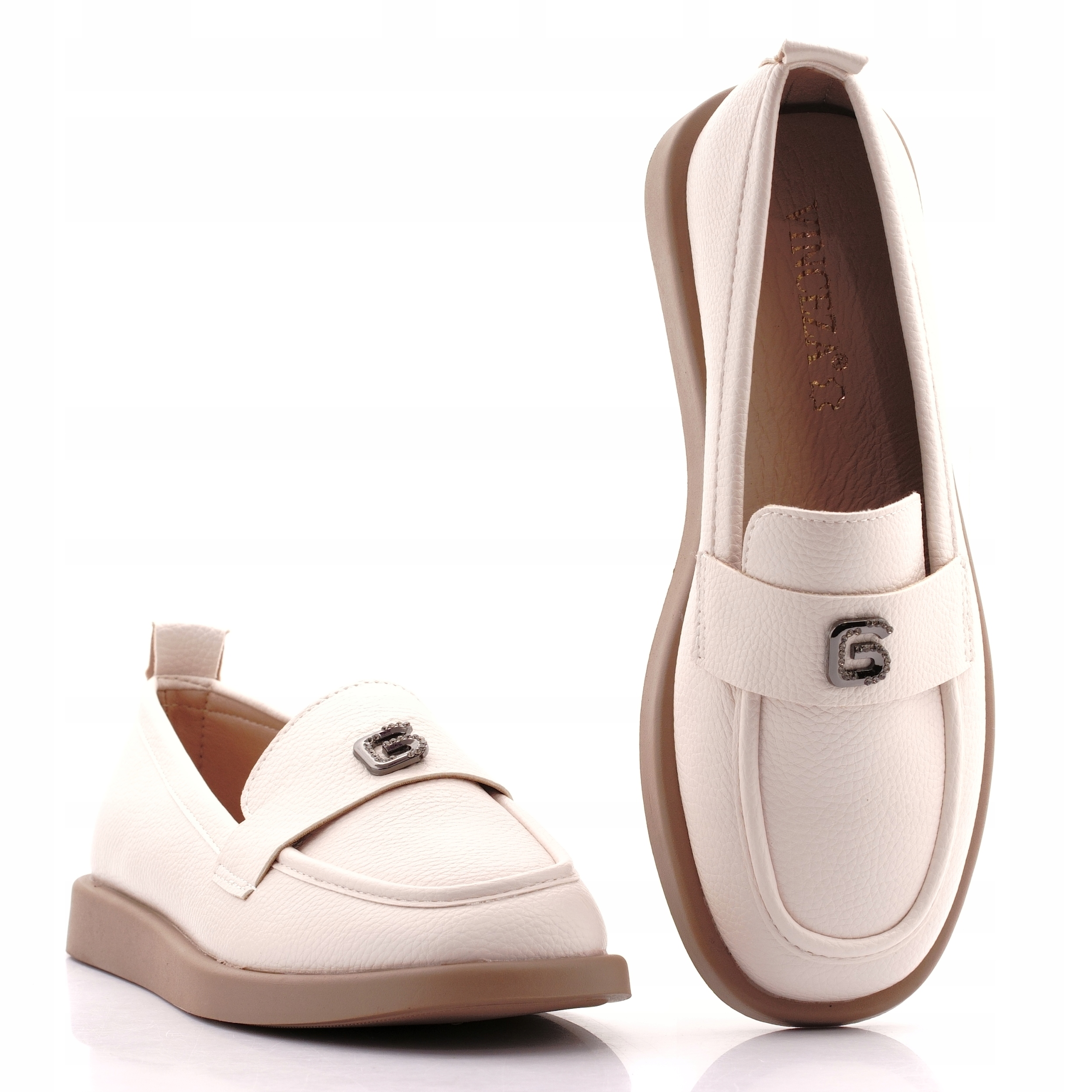 Vinceza Buty Damskie Mokasyny Półbuty Wsuwane Lordsy Beżowe 62208 39