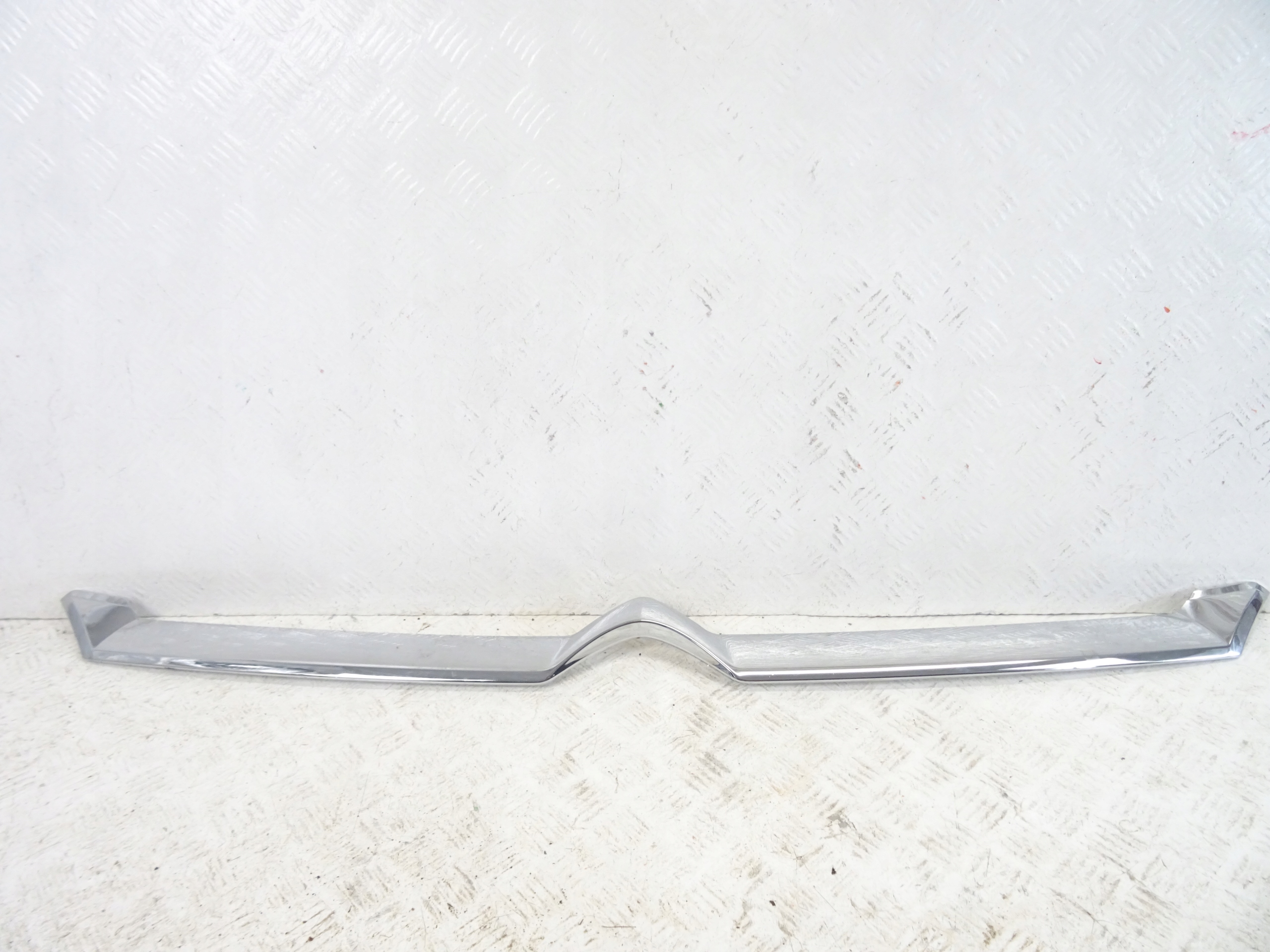 moulding GRILLA grille front CITROEN JUMPY II LIFT 13051723