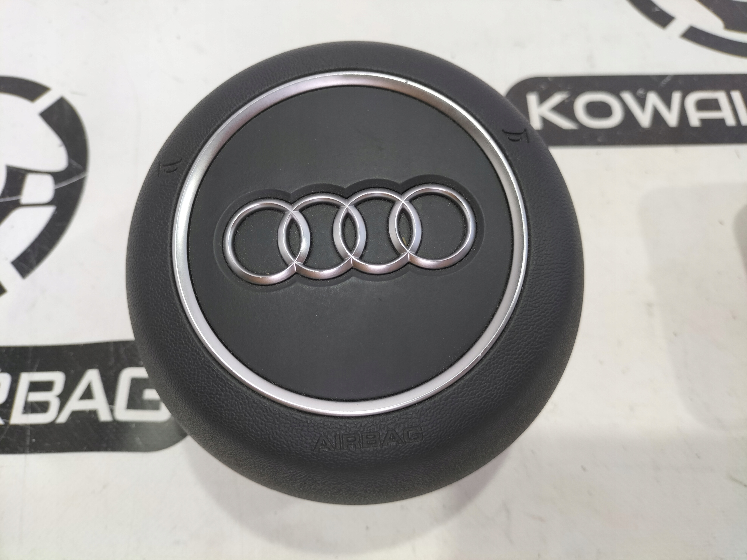 Audi A1 82A & торпеда консоль подушки безопасности ремни оригинал