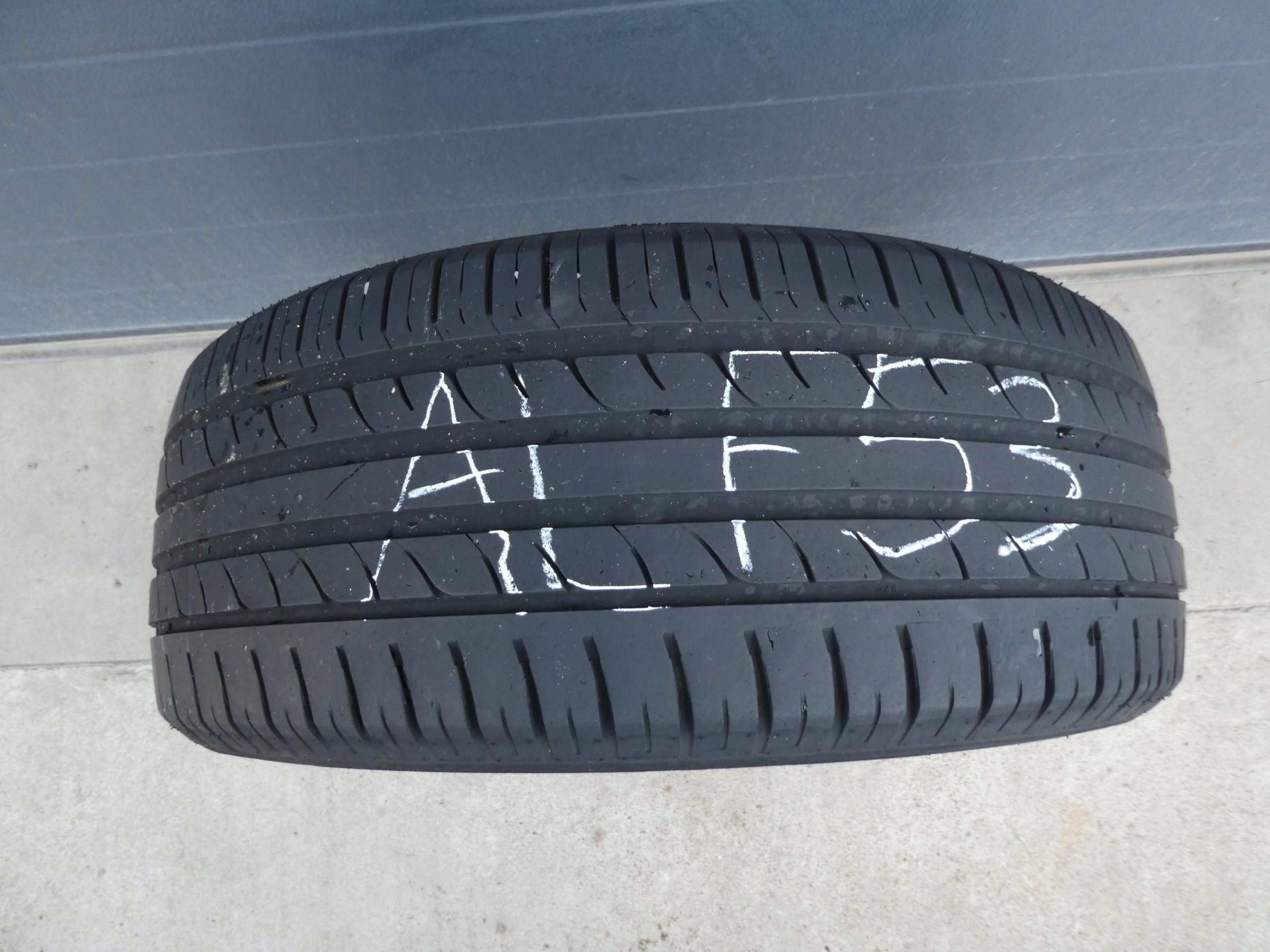 1X guma Goodride 235/50/18 2020R