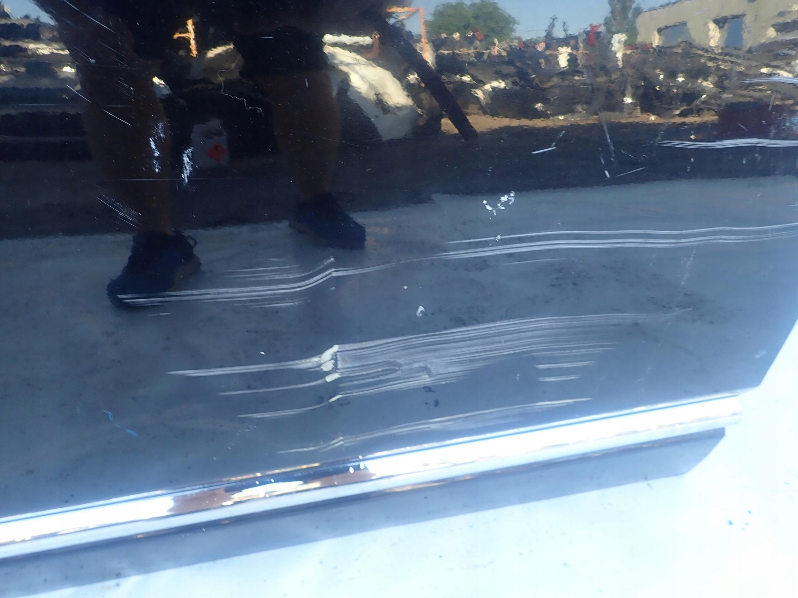 KIA CARENS III 07-10 door left front front