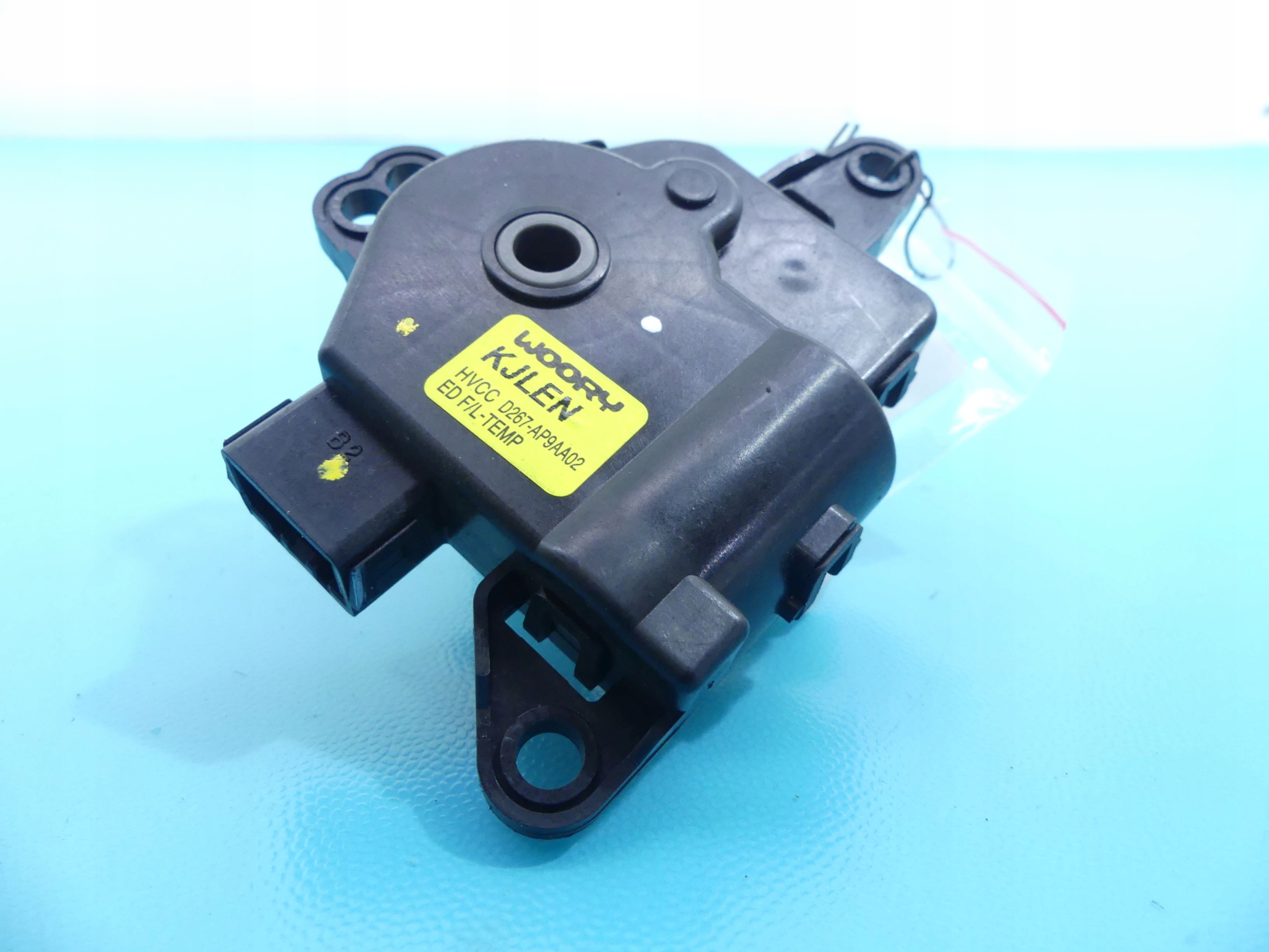 D267-AP9AA02 - TESLA MODEL S 12-16