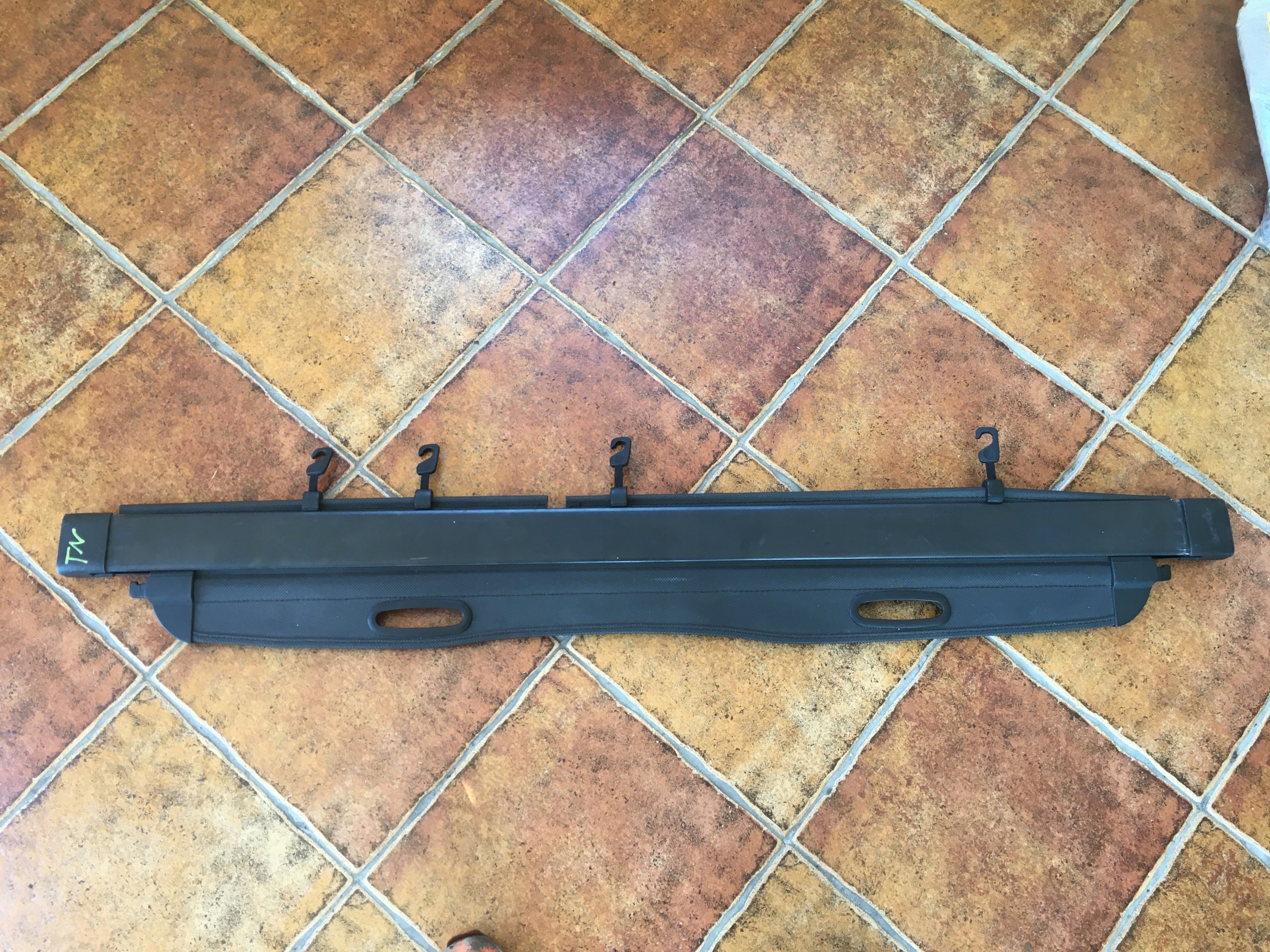 HYUNDAI TUCSON I 04-10 РОЛЕТА БАГАЖНИКА