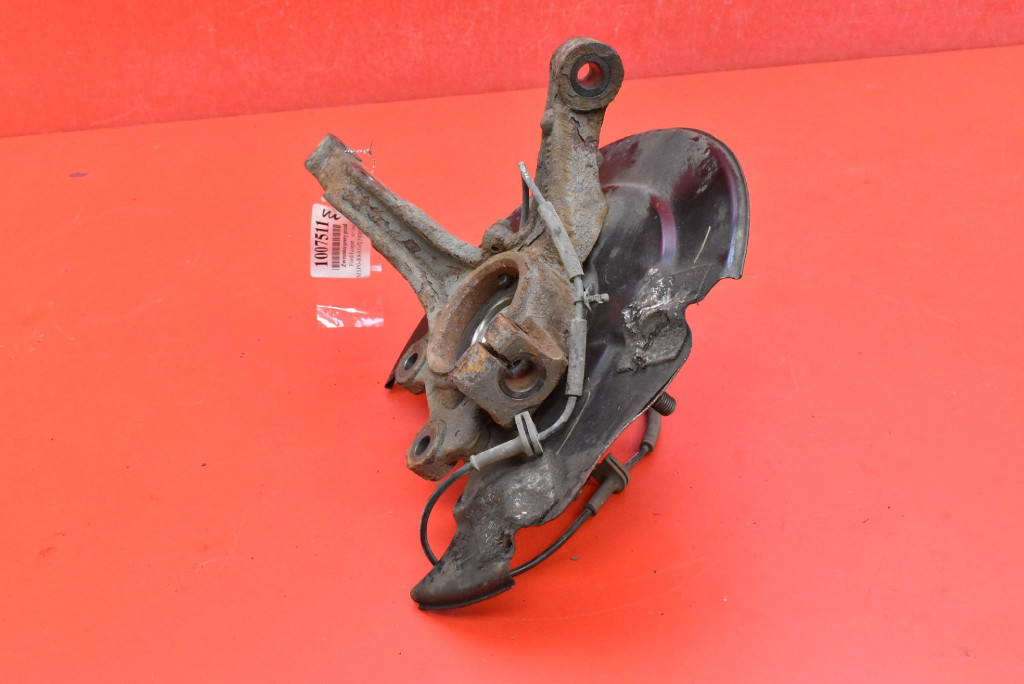 поворотный кулак, цапфа правая перед FORD ECOSPORT 2 II 1.0 100 ЛС 17-21