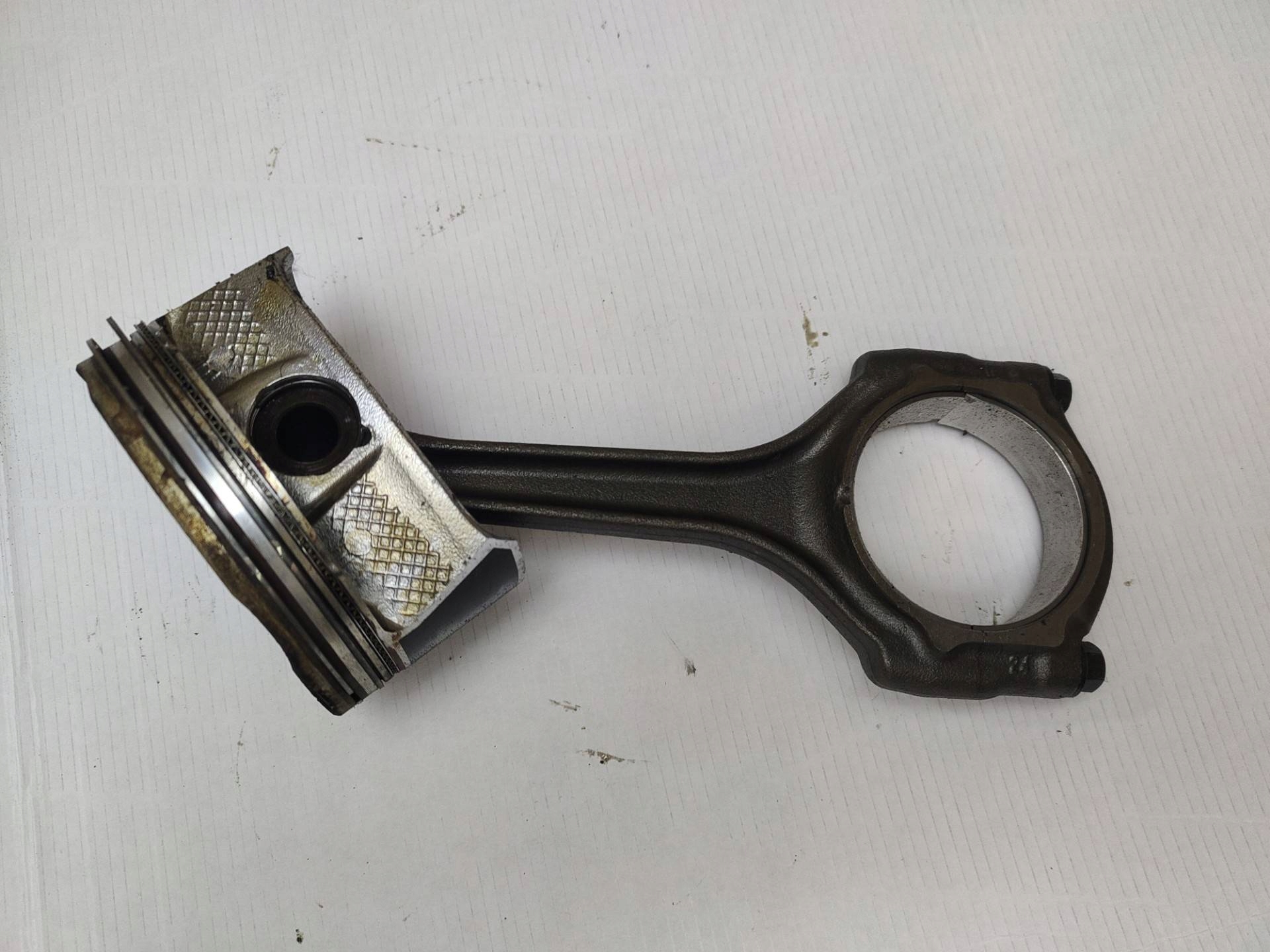 piston with connecting rod Chrysler Town and Country 5 facelift 2012