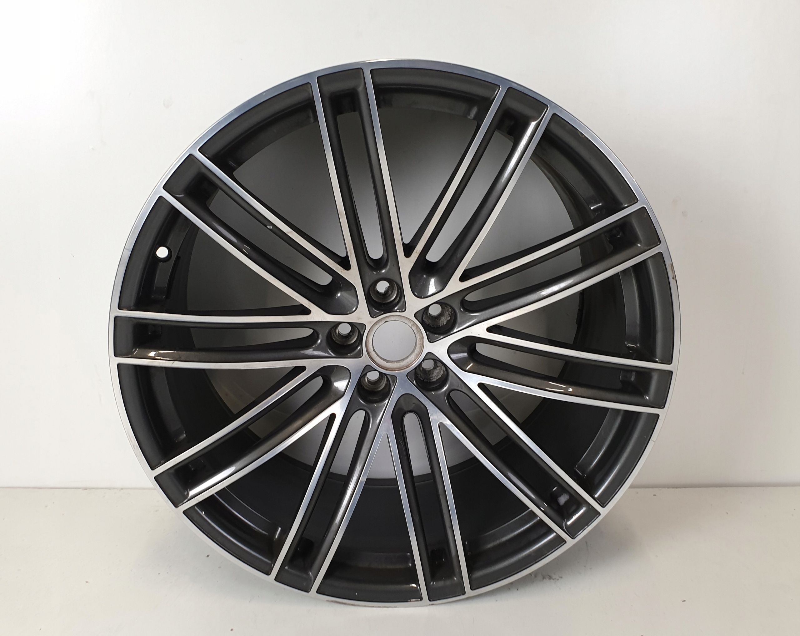 PORSCHE MACAN5b 911 TURBO 4 ОБІД 21