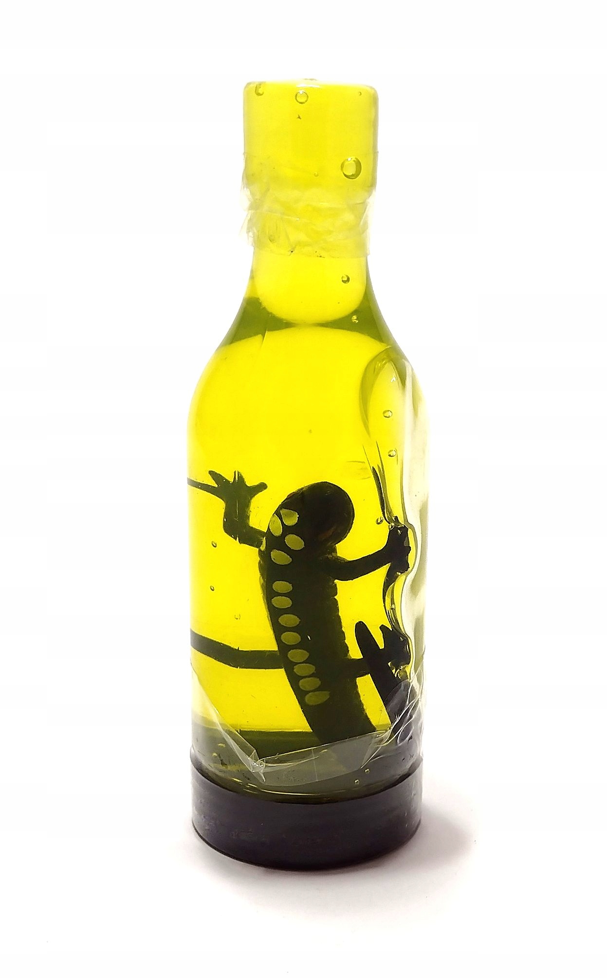 

Salamandra w butelce ze śluzem. Creepsterz