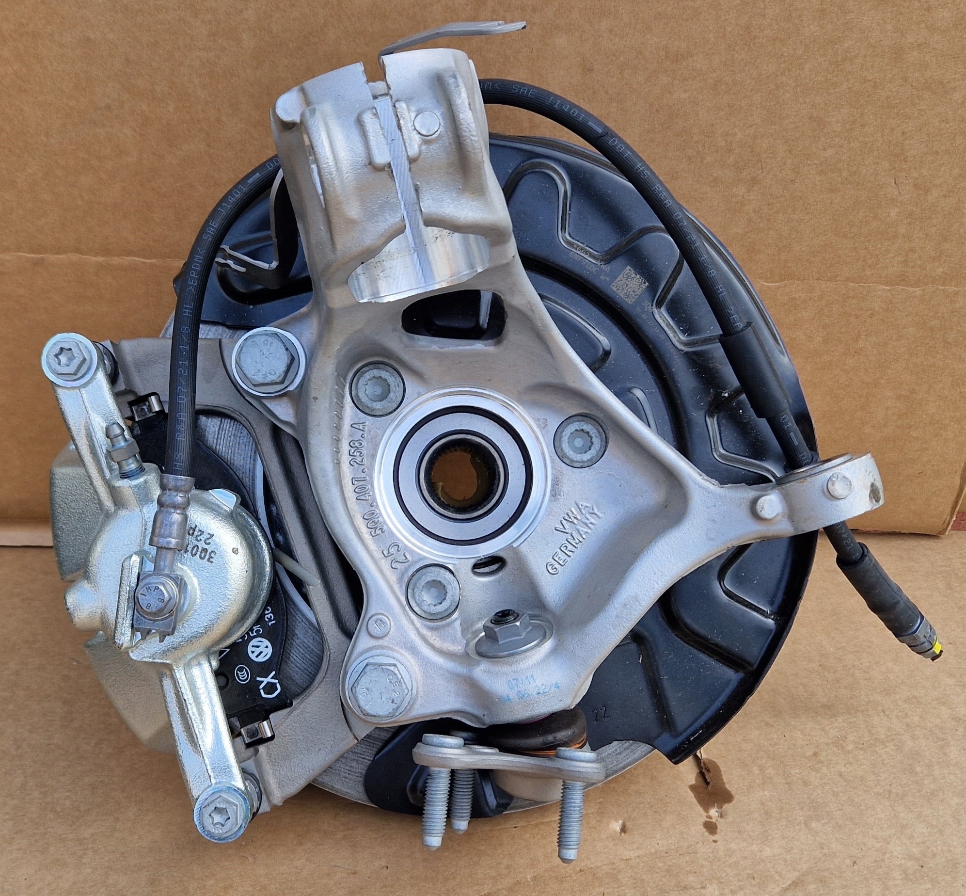 swing disc caliper 5Q0407258A right new TSI