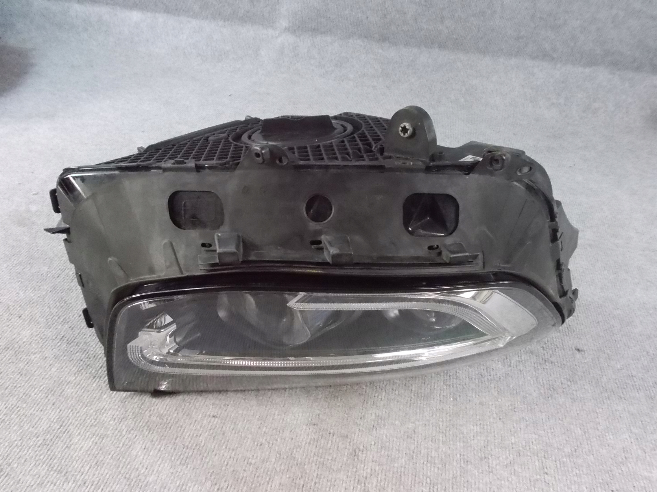 MERCEDES W253 рестайлинг фара правая led A2539065003