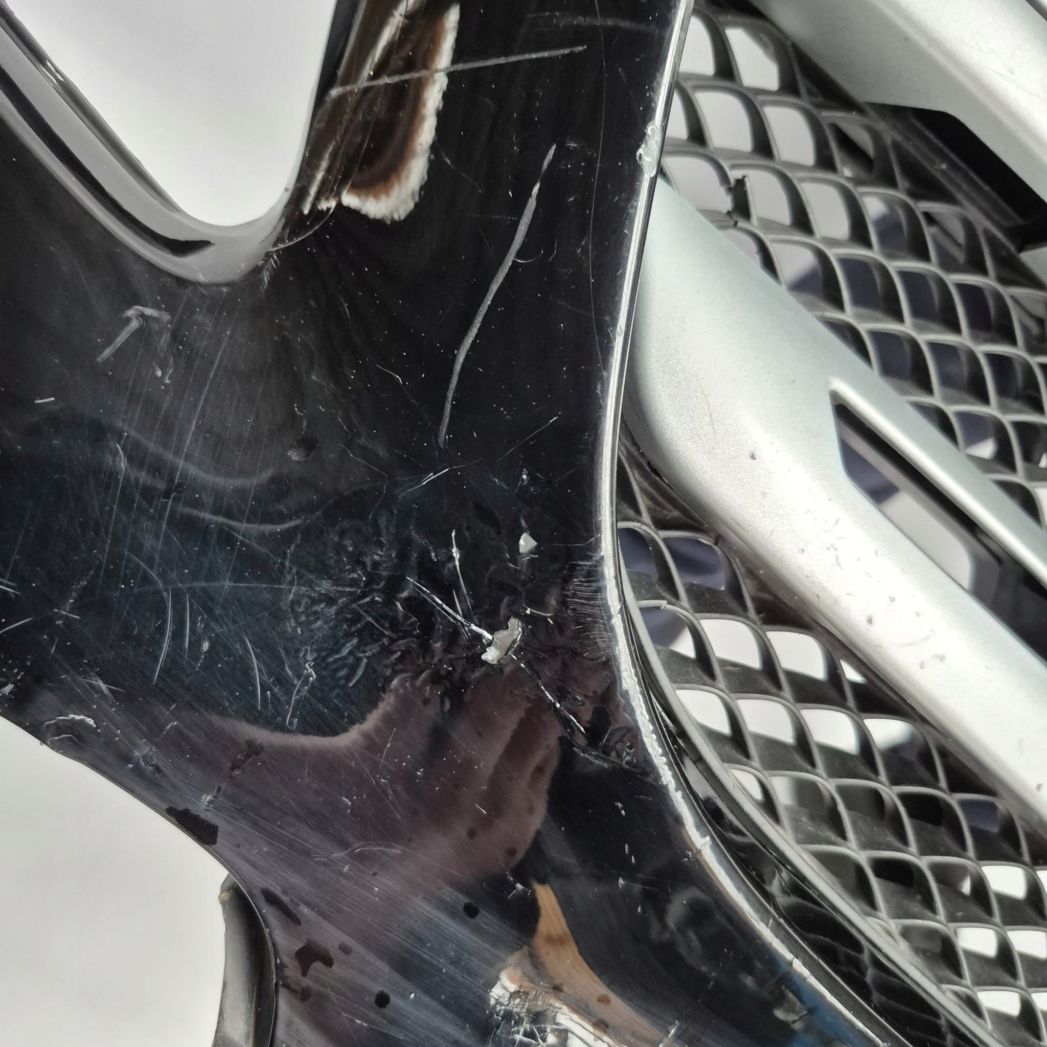 MERCEDES GLA X156 W156 LIFT 16- bumper front front PDC A1568854100