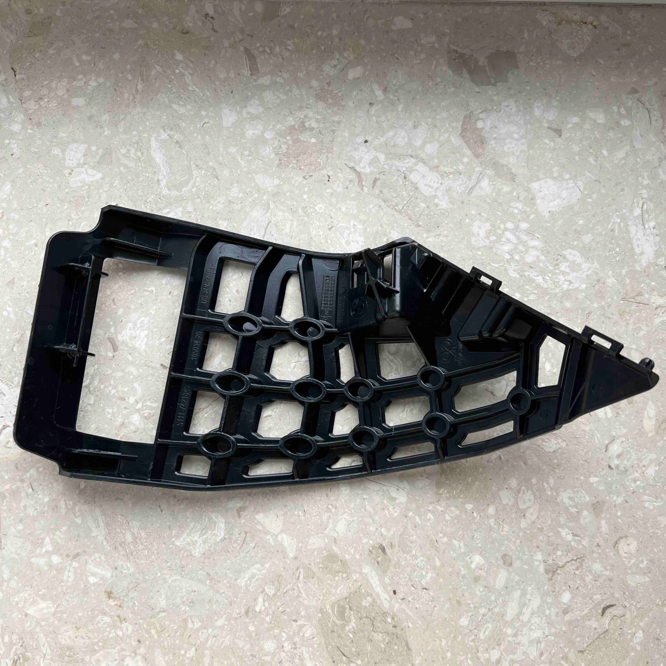 BMW X5 G05 2018- support bumper left front 51117421849