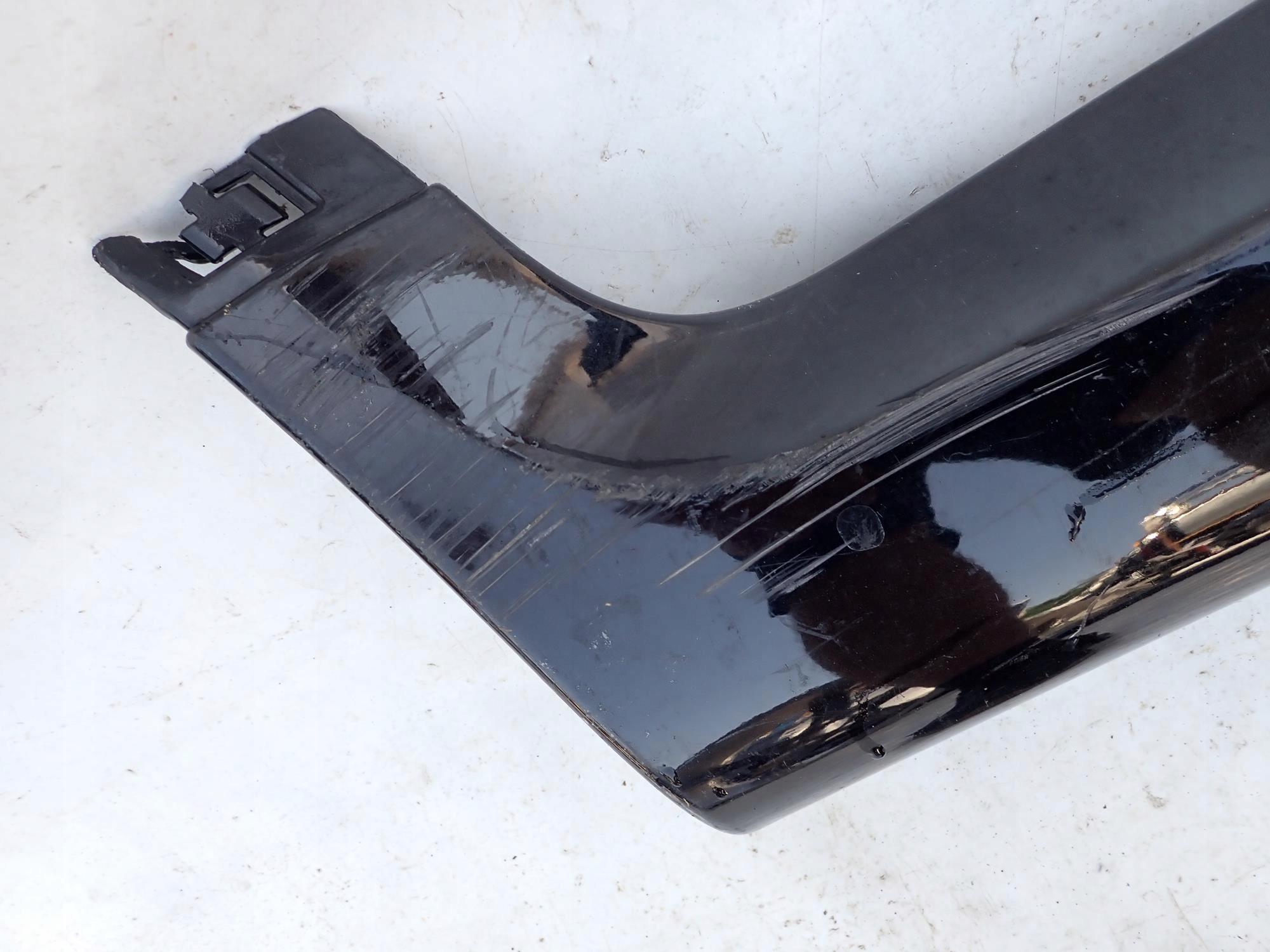 VOLVO C30 06-12 threshold right moulding threshold right