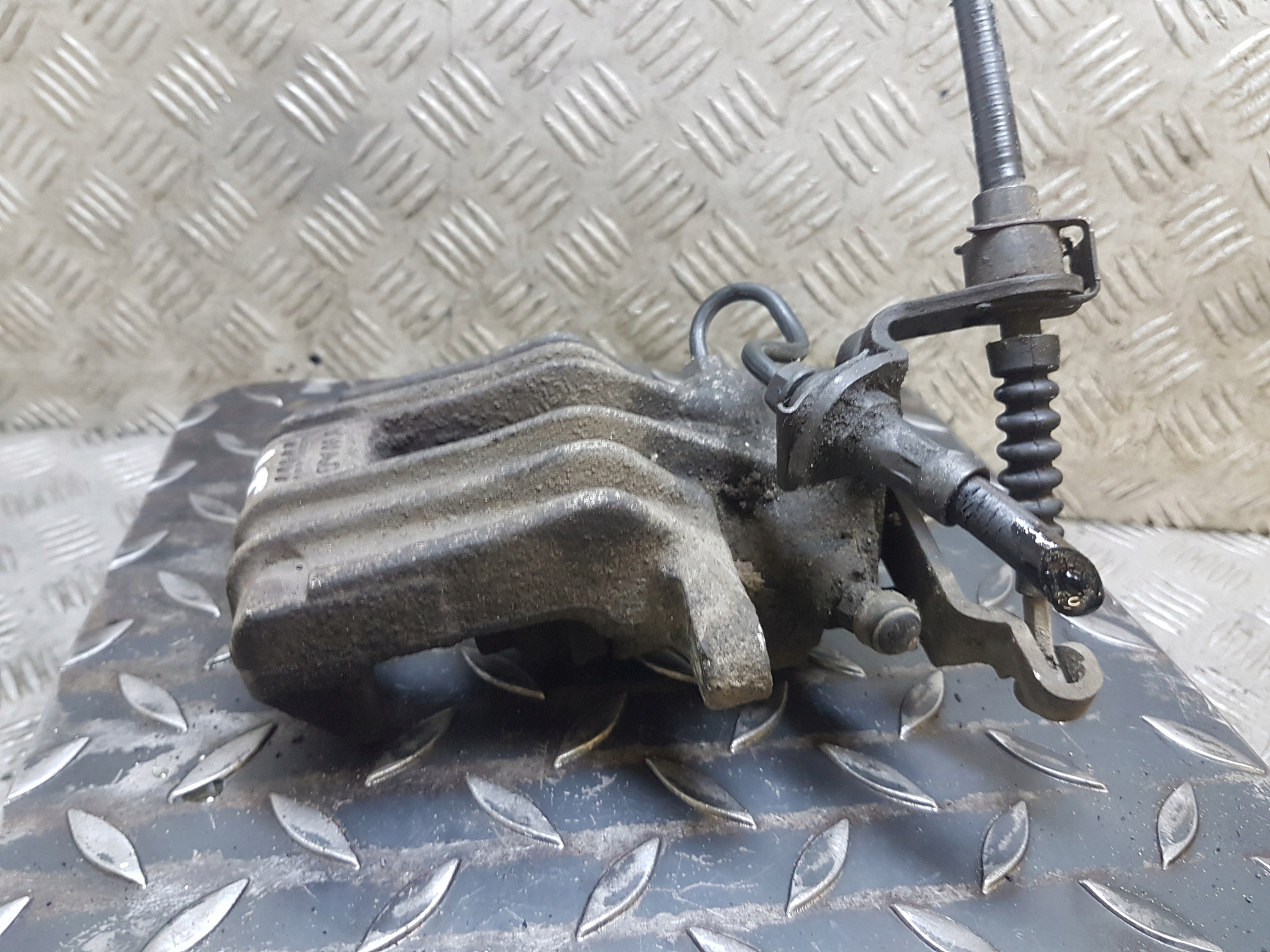 caliper brake left rear part rear AUDI A3 8P