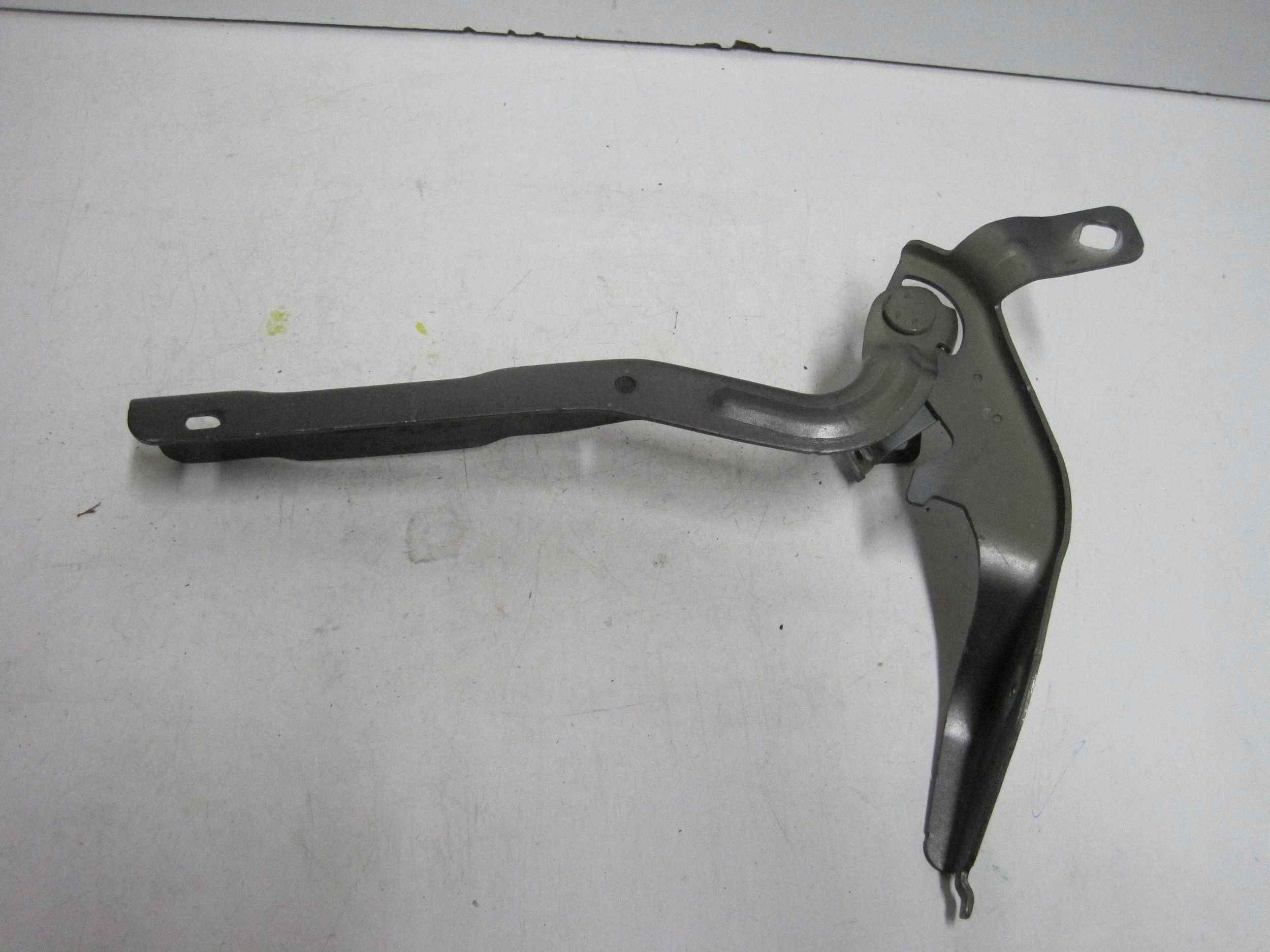 hinge bonnets left CITROEN C4 III E-C4 9831199680