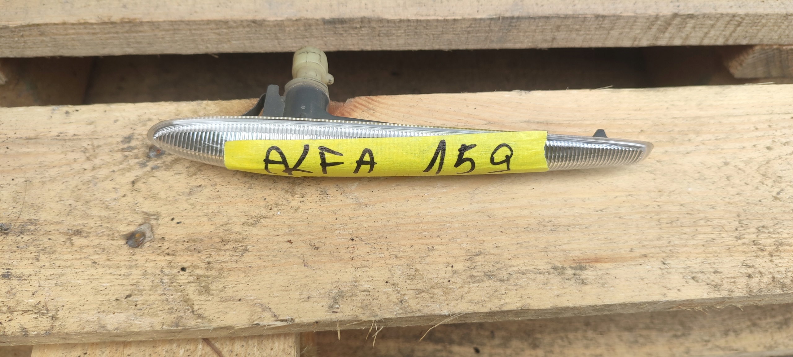 Indicateur de direction Aile Gauche ALFA ROMEO 159 60691105