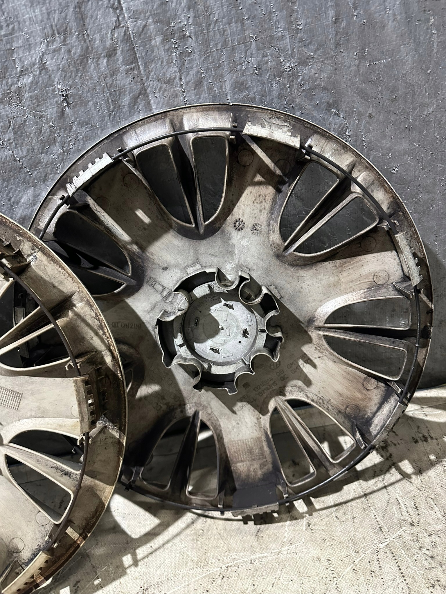 decorative disc cover KOMPLET OPEL CORSA D R15 13214814