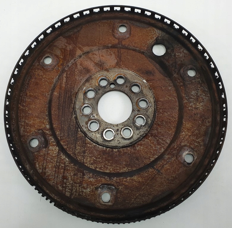 Маховик VOLVO XC90 2.4 D5 30677196