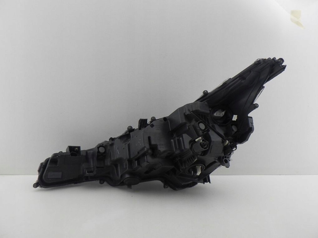 TOYOTA COROLLA E21 HB KOMBI FULL LED 18- light front right