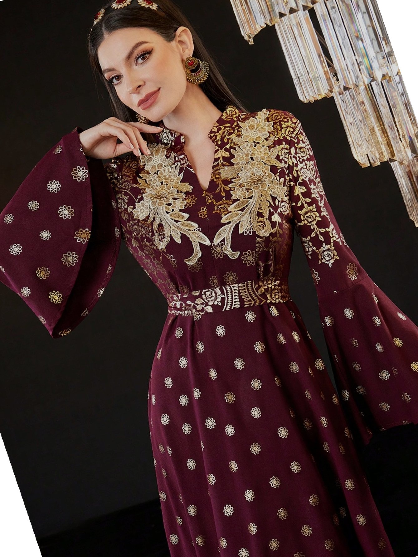 Šaty Dlouhá Zlatá V Arabském Stylu Burgundská S Potiskem M 38