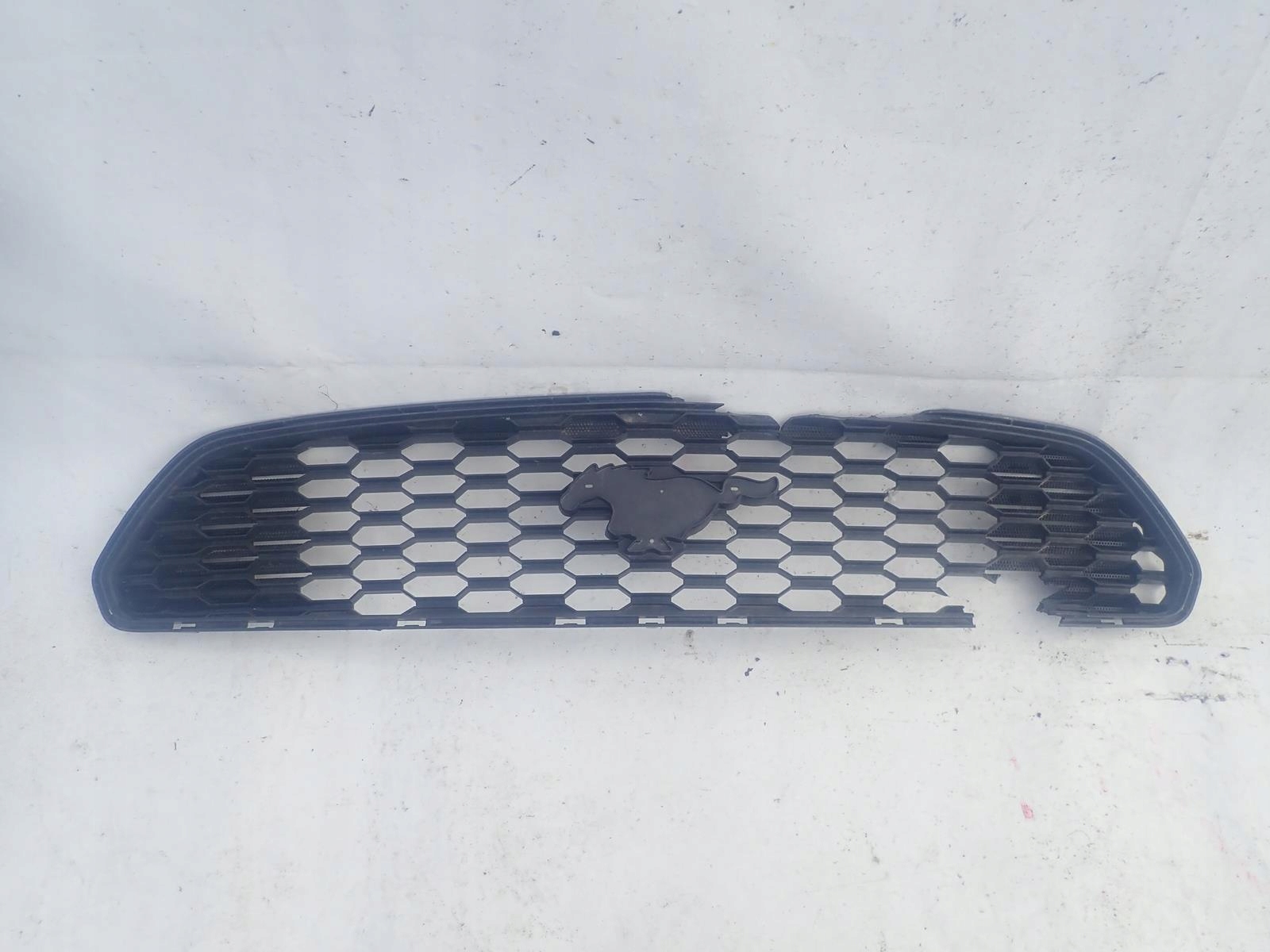 FORD MUSTANG VI 6 14-17 grill grille